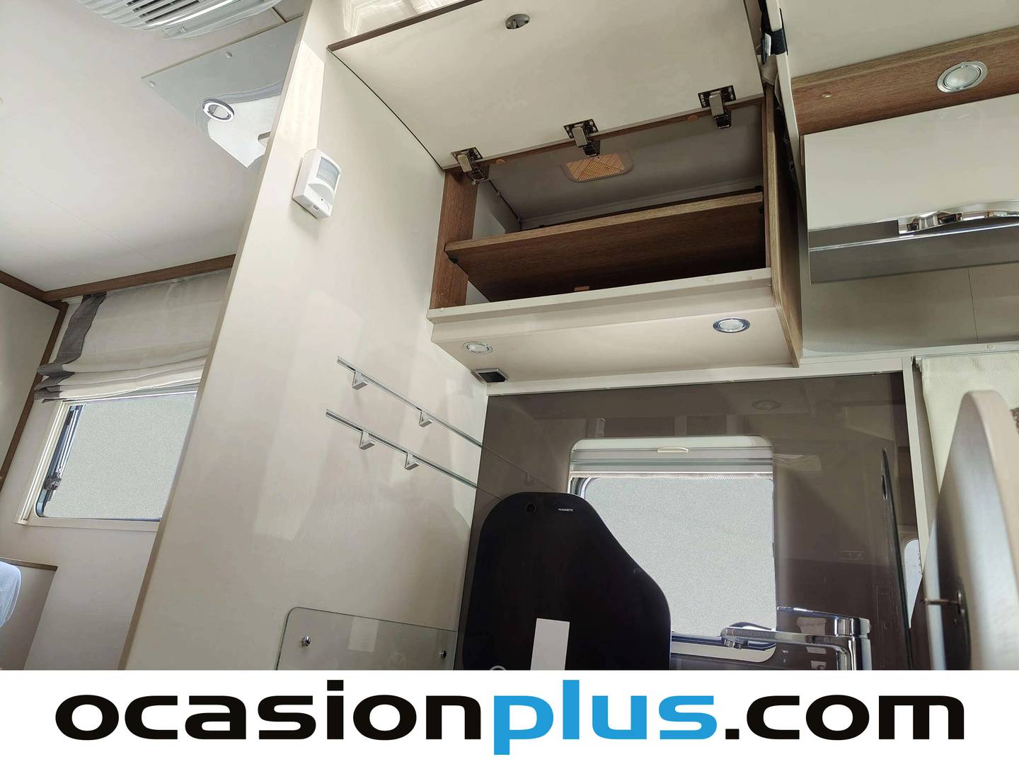 Dethleffs Trend T Dethleffs Trend T T 7057 DBM (160 CV) 4 Plazas seminuevo