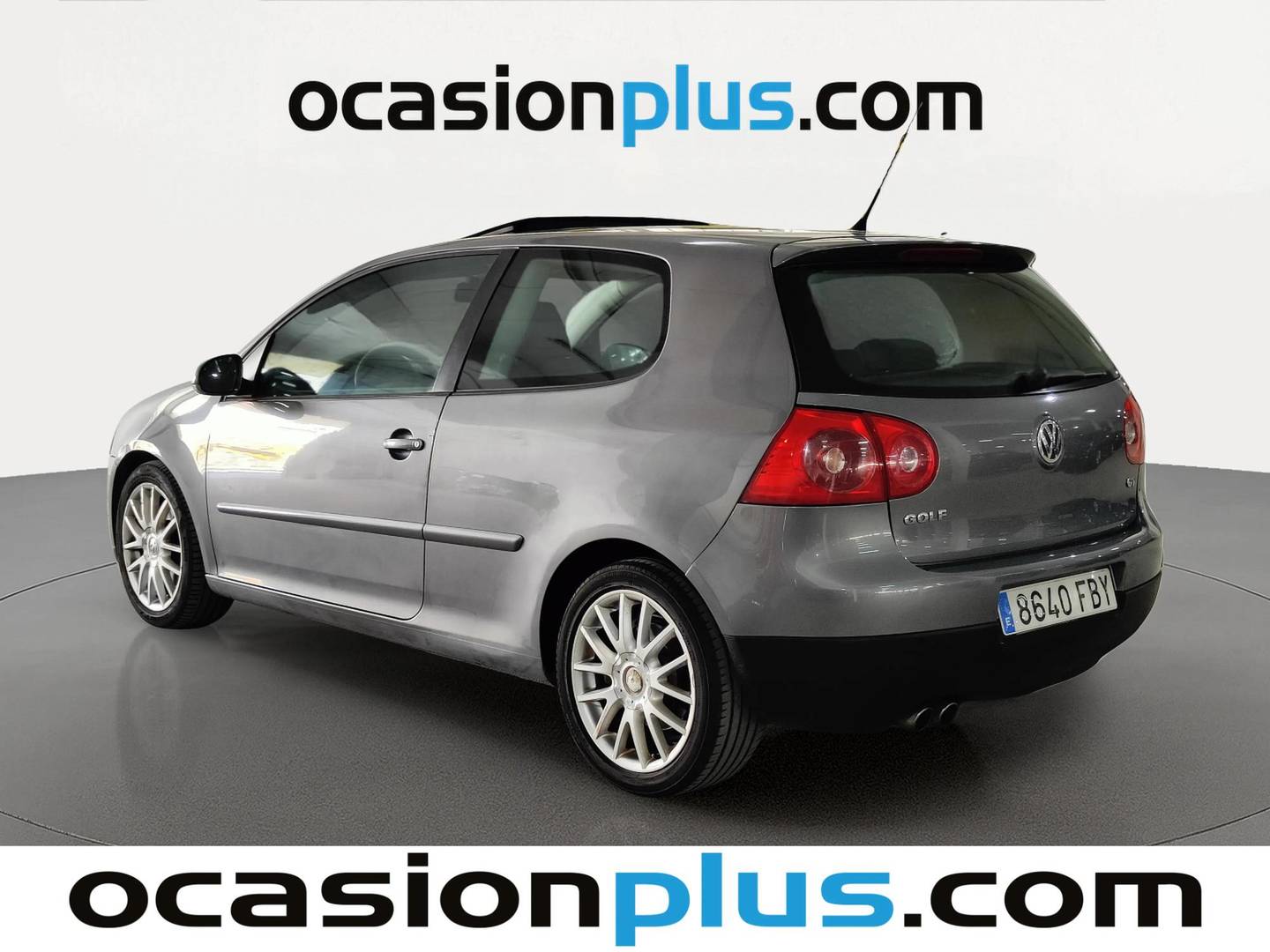 Foto trasera Volkswagen Golf Volkswagen Golf GT 1.4 TSI (170 CV) izquierda