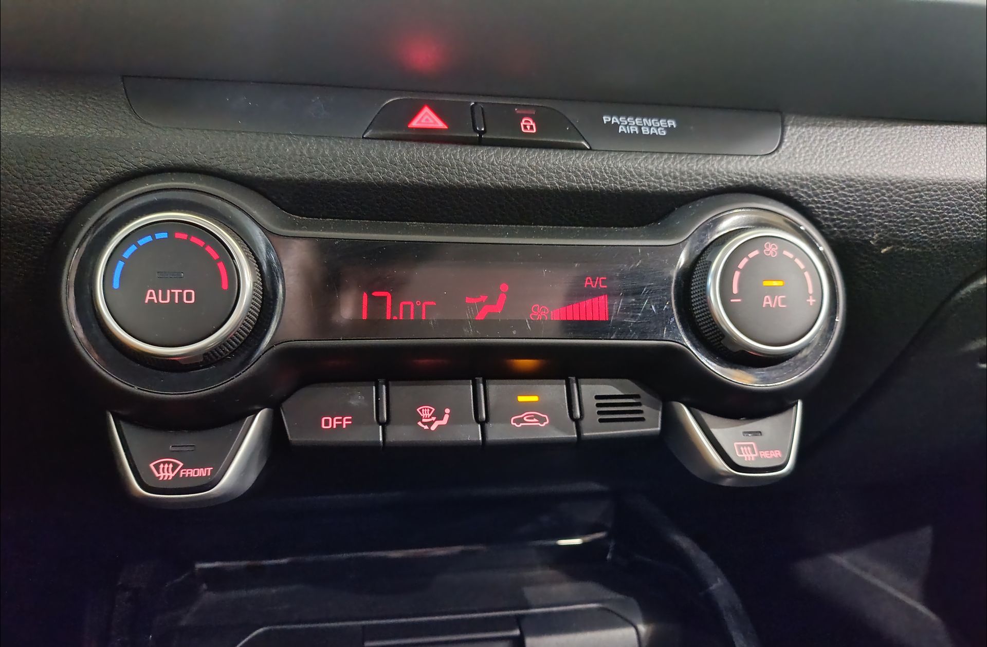 Kia Stonic 1.0 T-GDi MHEV Drive - foto 30
