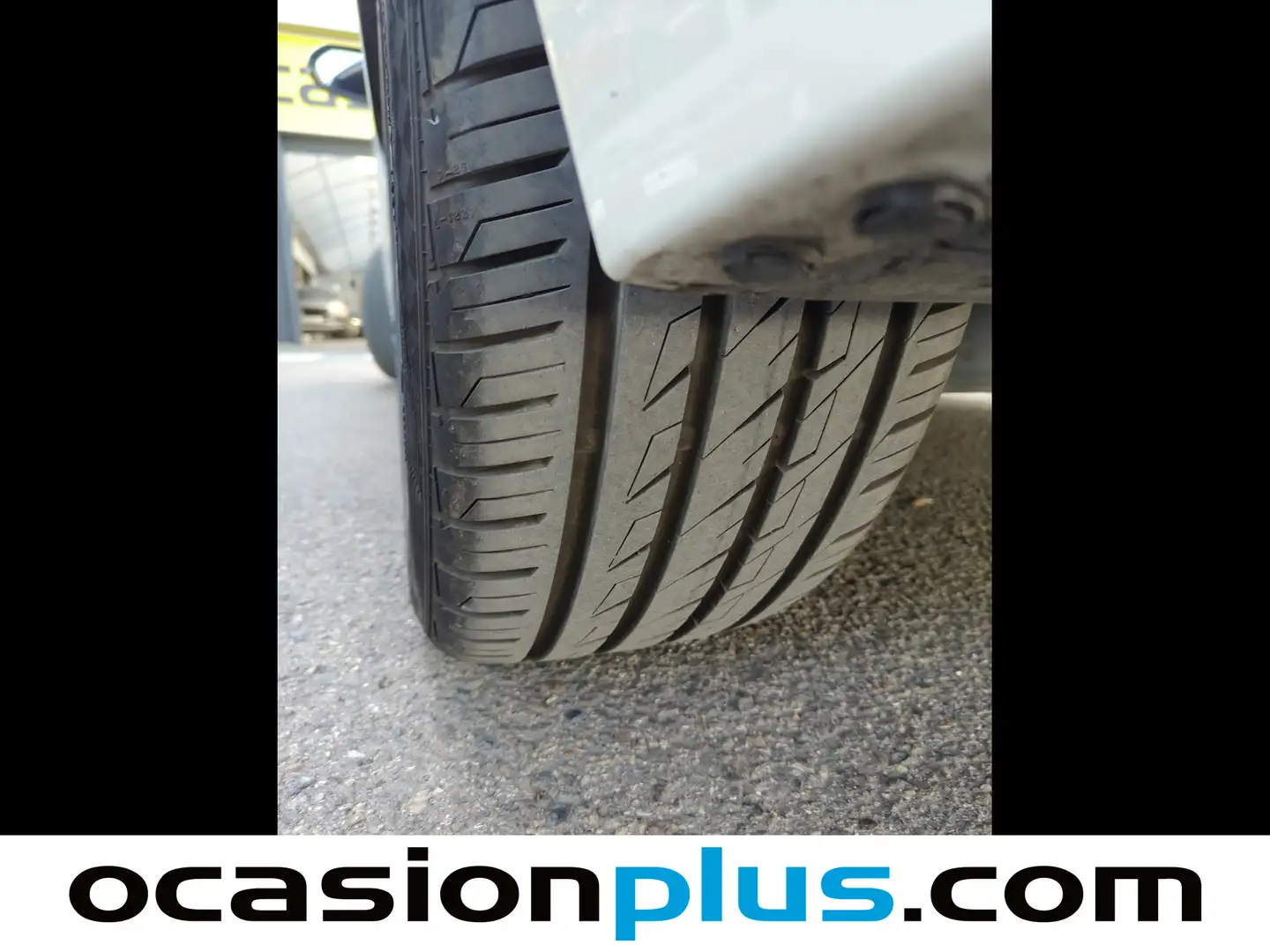 Foto Toyota Corolla Toyota Corolla 1.8 125H Style E-CVT (122 CV)