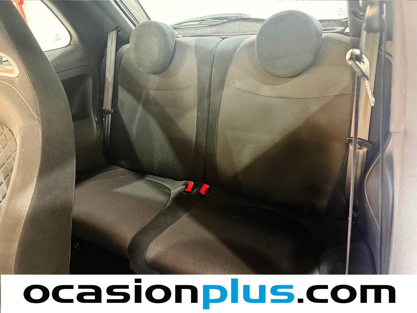 Foto asientos traseros Abarth 500 Abarth 500 1.4 16v T-Jet 595 (165 CV)