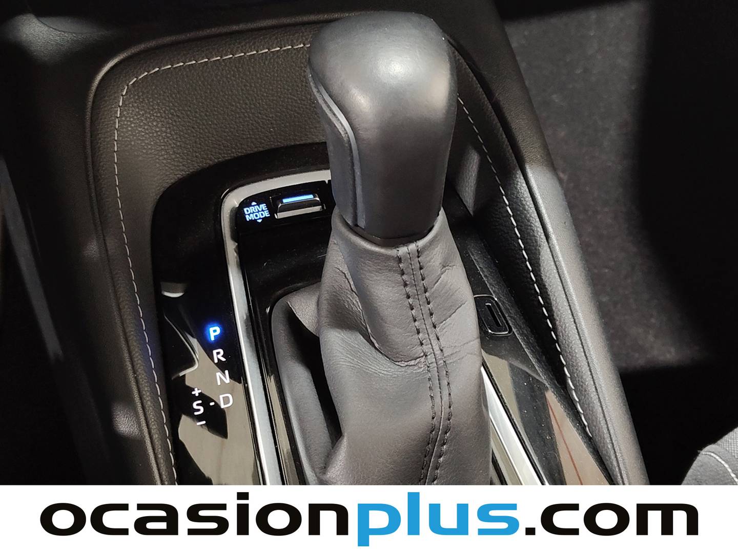 Toyota Corolla Toyota Corolla 180H FEEL! E-CVT (180 CV) de segunda mano