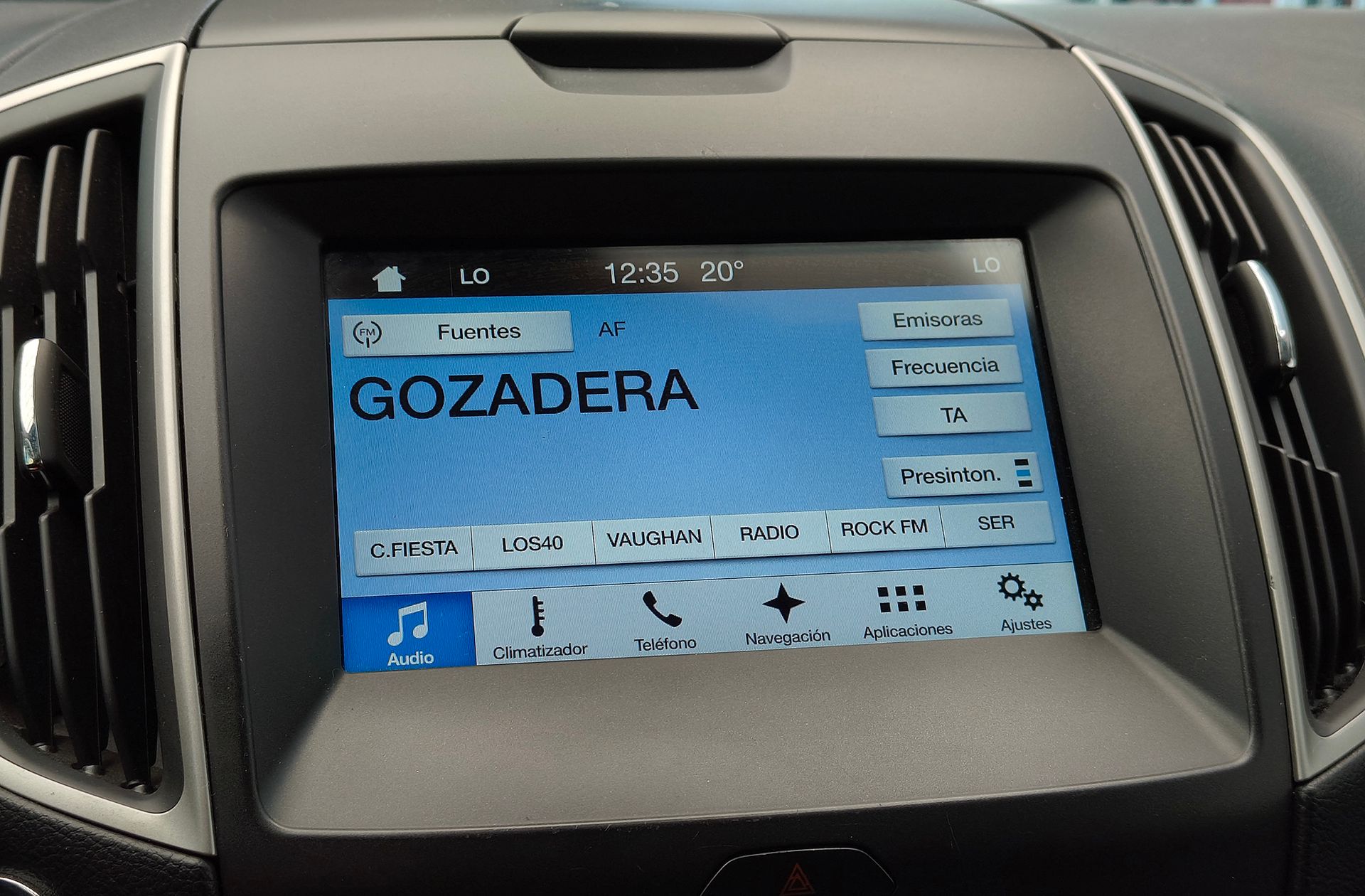 Ford S-Max 2.0 TDCi Trend - foto 34