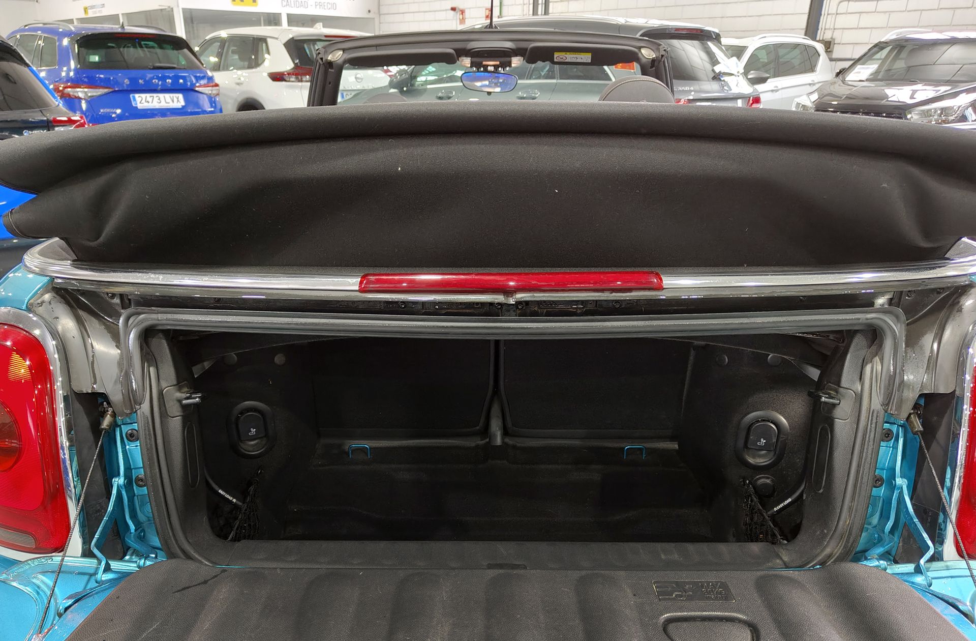 MINI Cooper Cabrio D - foto 16