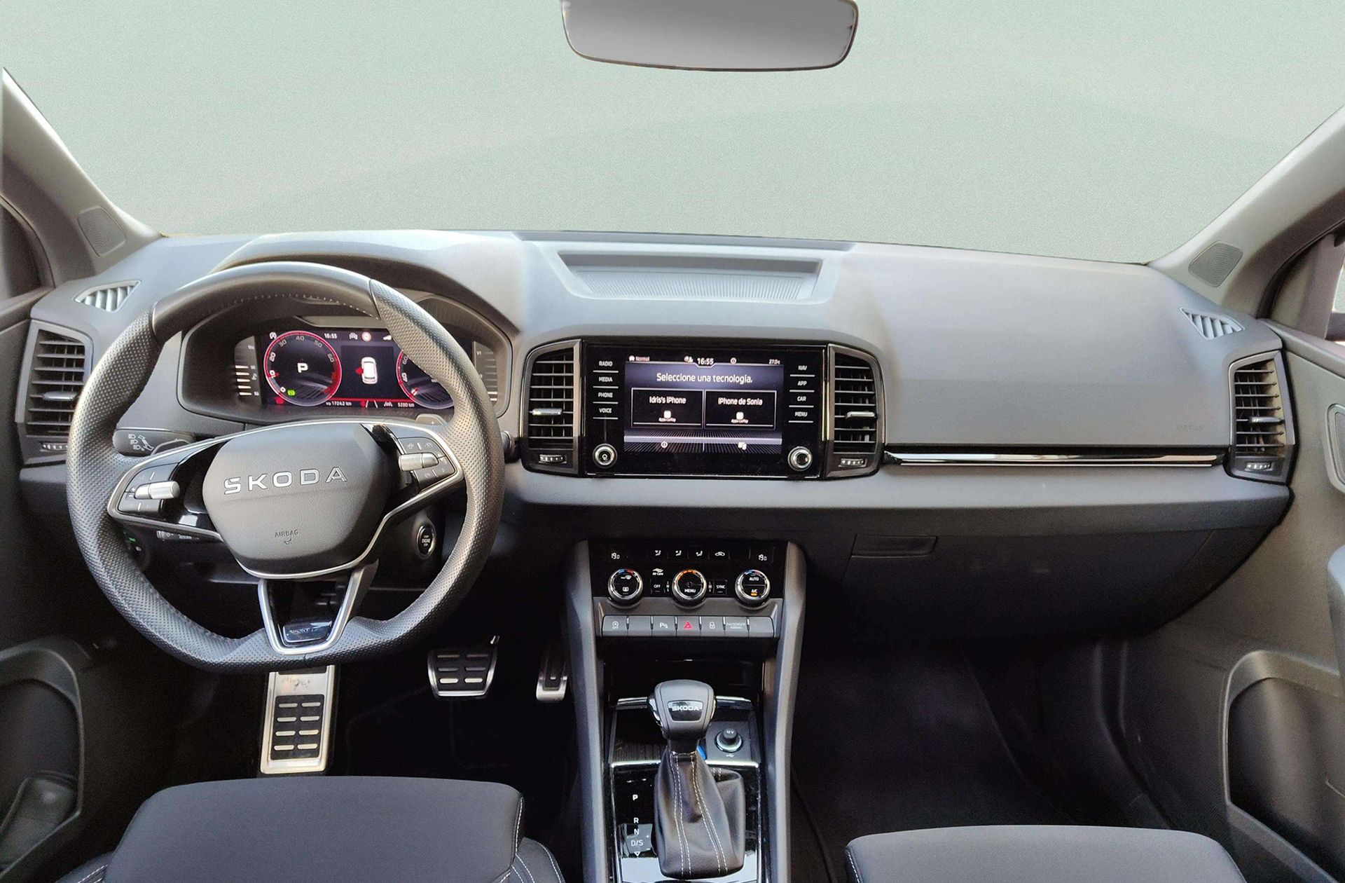 Škoda Karoq 1.5 TSI ACT Sportline DSG - foto 6