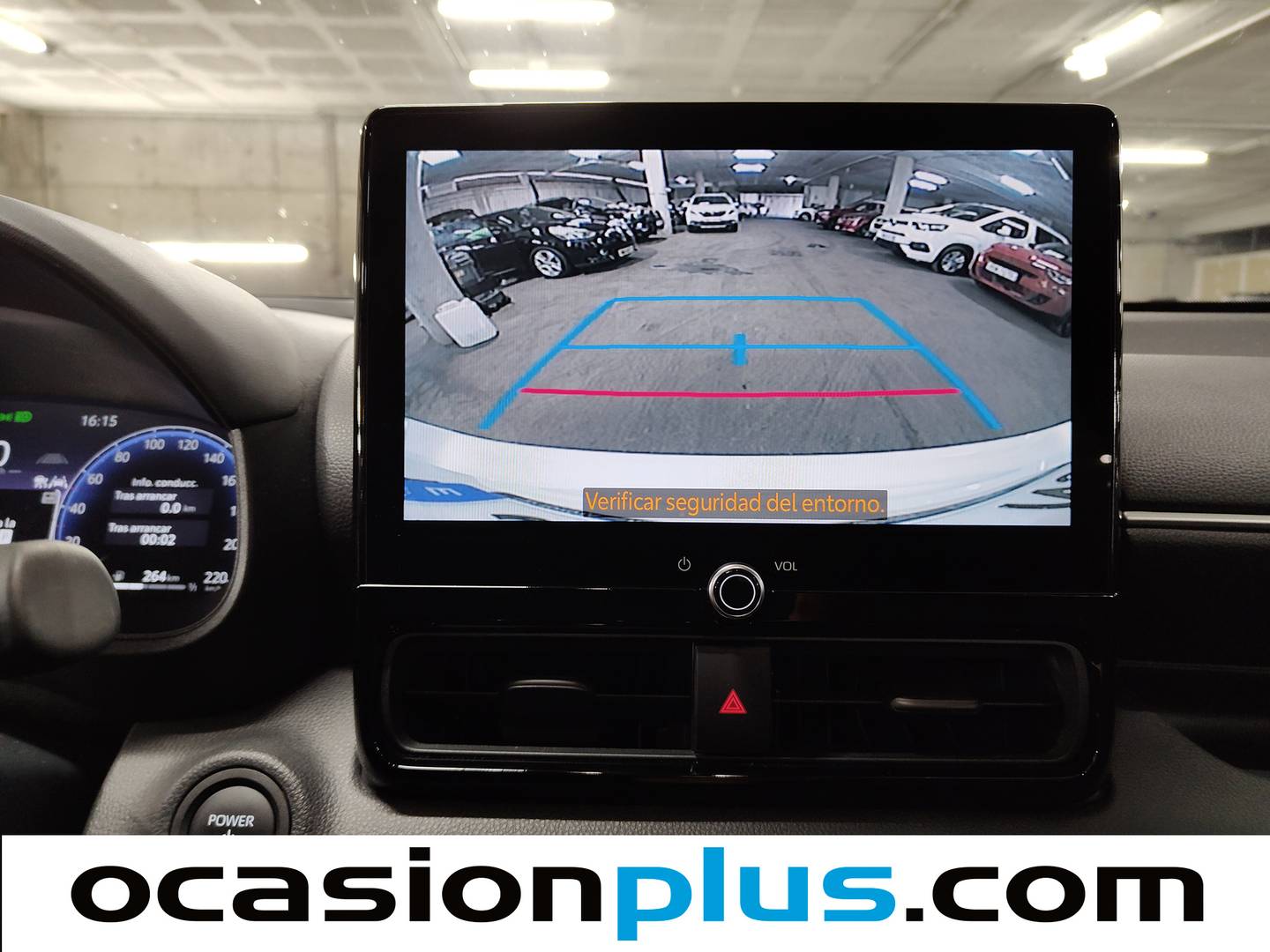 Equipamiento del Toyota Yaris Toyota Yaris 1.5 120H Style Plus (116 CV)