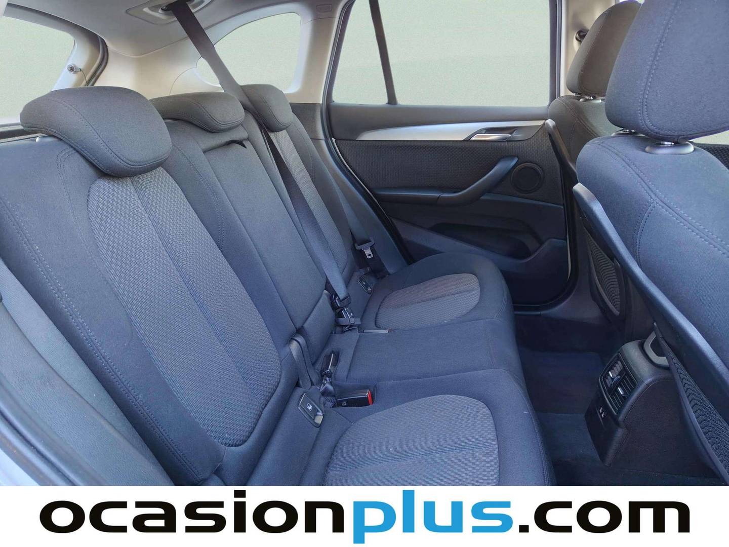 Foto BMW X1 BMW X1 sDrive16d Business (116 CV)