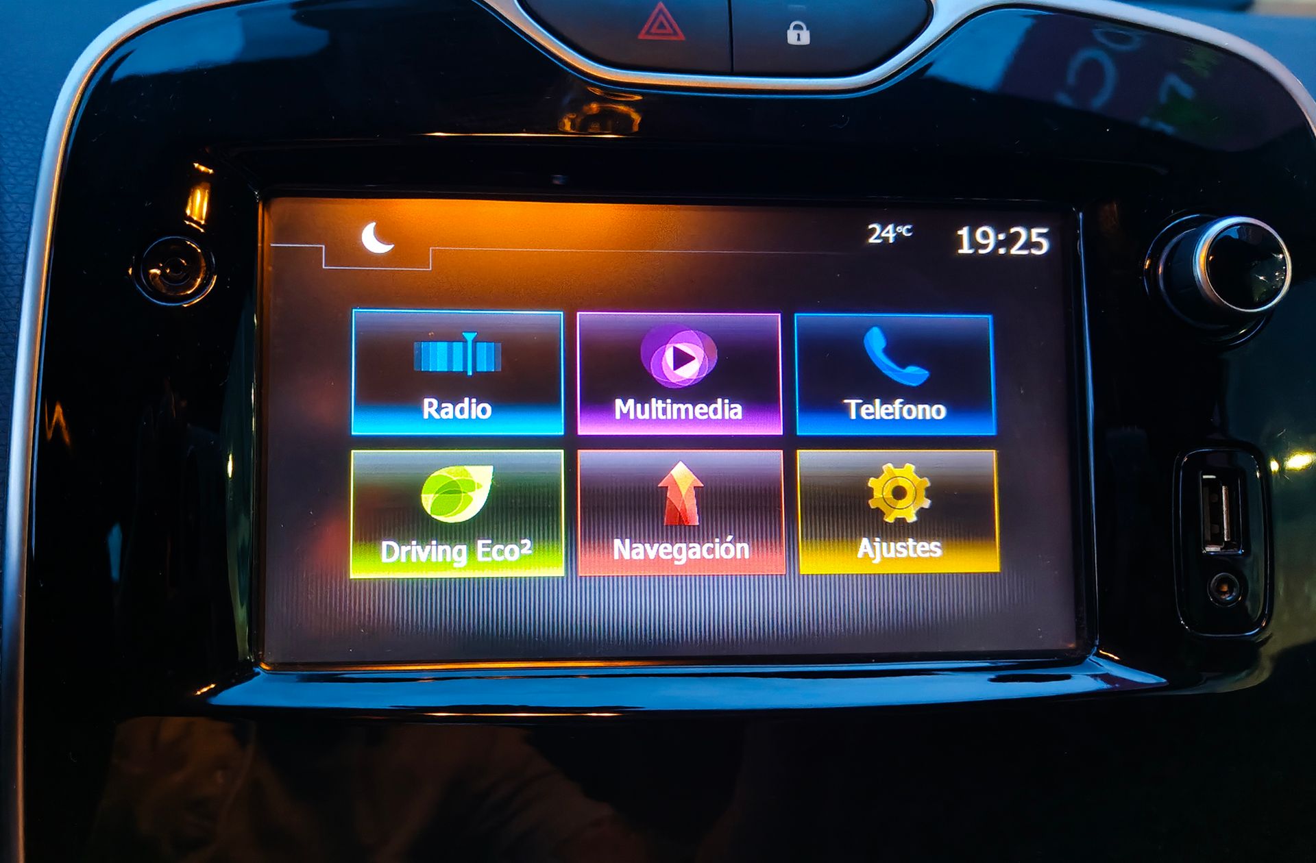 Renault Clio Limited 1.2 - foto 7