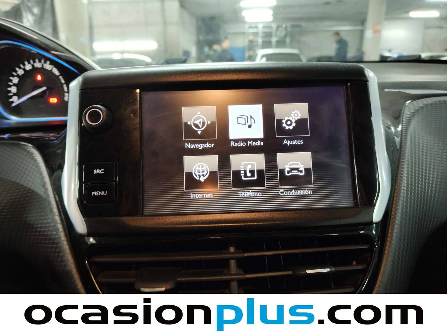 Extras y acabados del Peugeot 2008 Peugeot 2008 BlueHDI 120 Allure (120 CV)