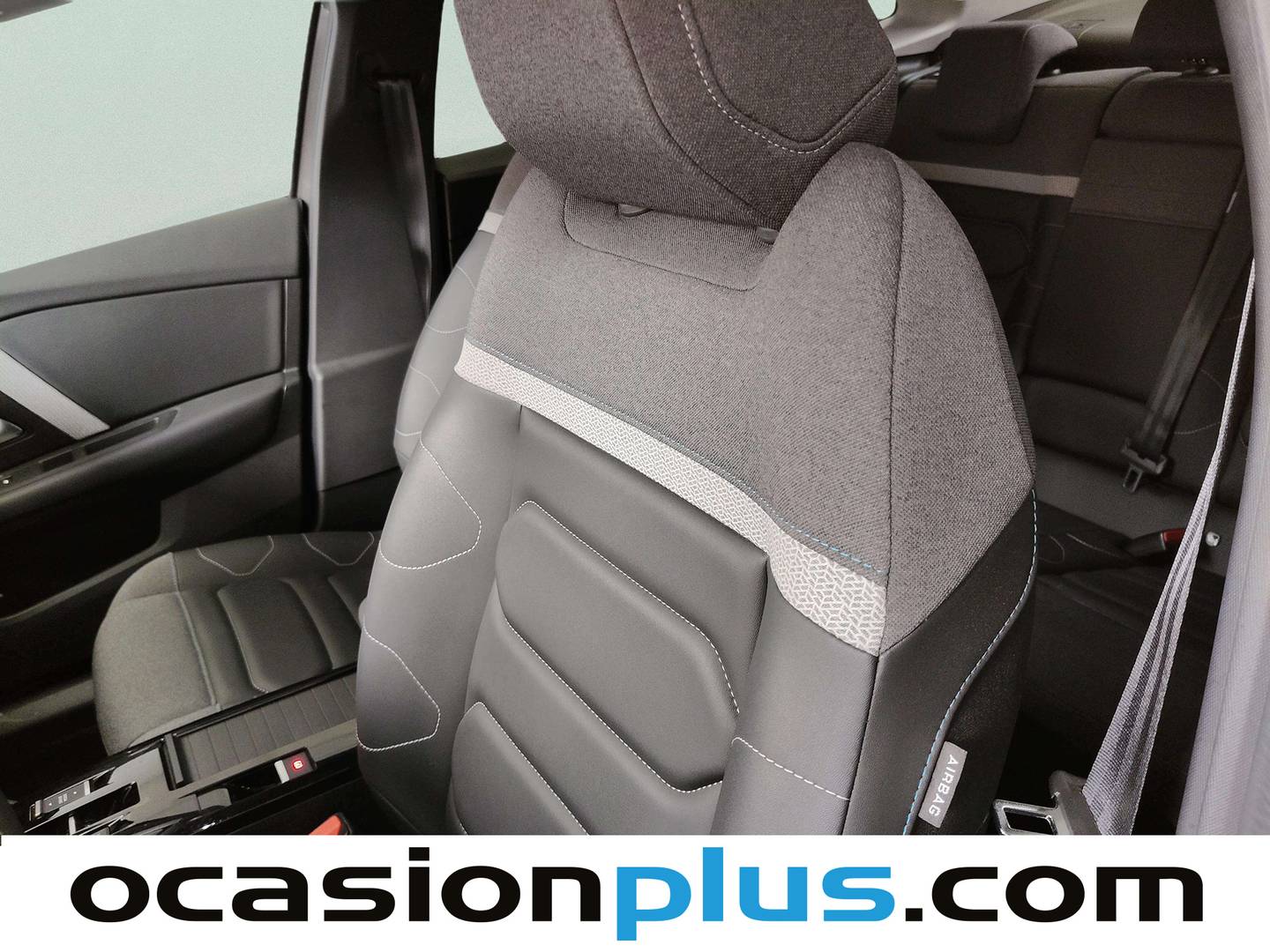 Extras y acabados del Citroën C4 X Citroën C4 X 1.2 PureTech 130 S&S Shine EAT8 (131 CV)
