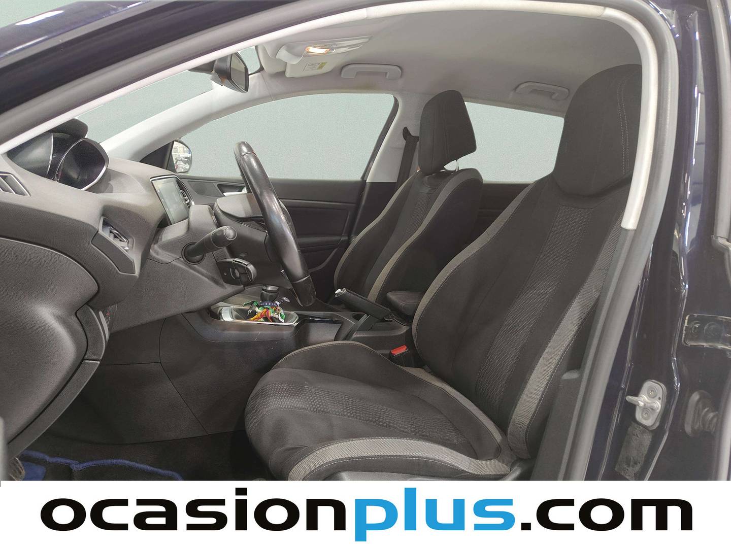 Foto asientos delanteros Peugeot 308 Peugeot 308 BlueHDi 100 Style (100 CV)