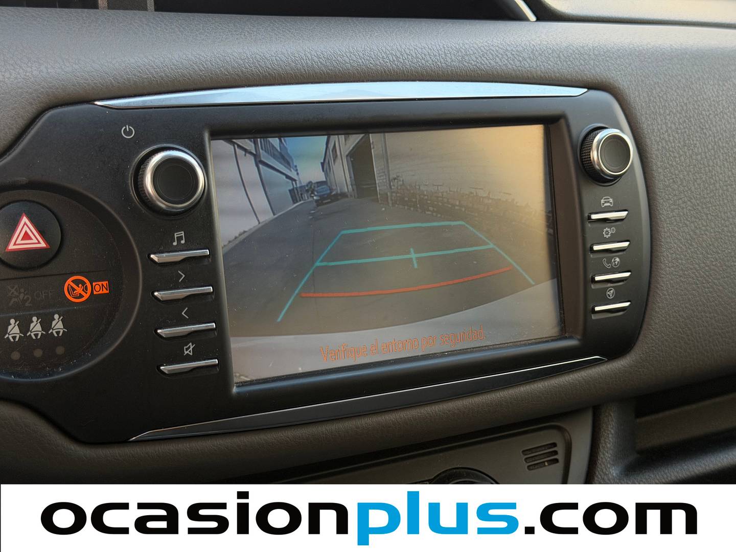 Equipamiento del Toyota Yaris Toyota Yaris 1.5 Active (111 CV)