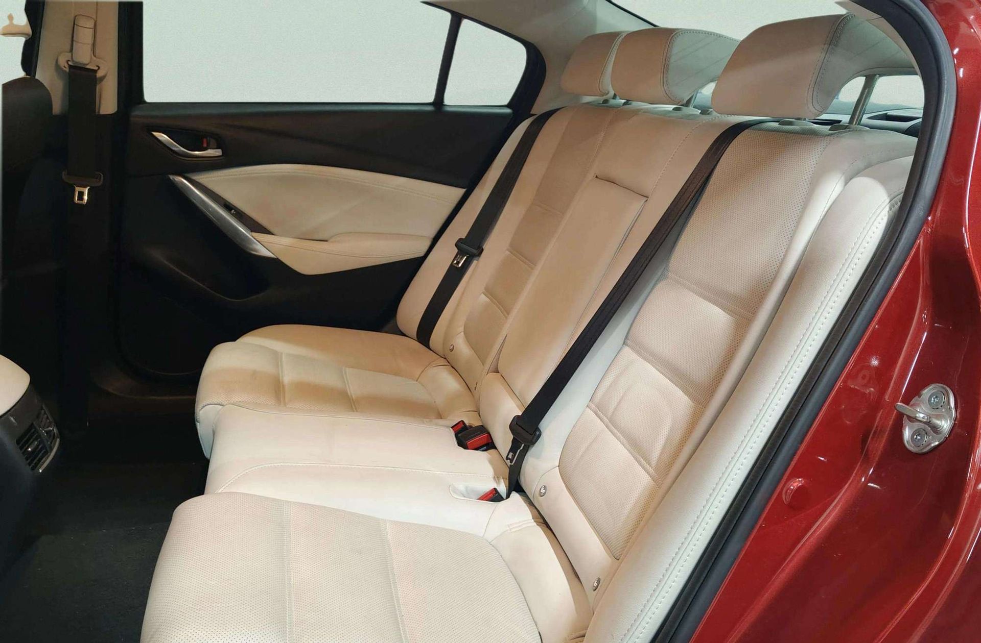 Mazda Mazda6 2.2 DE Luxury - foto 14