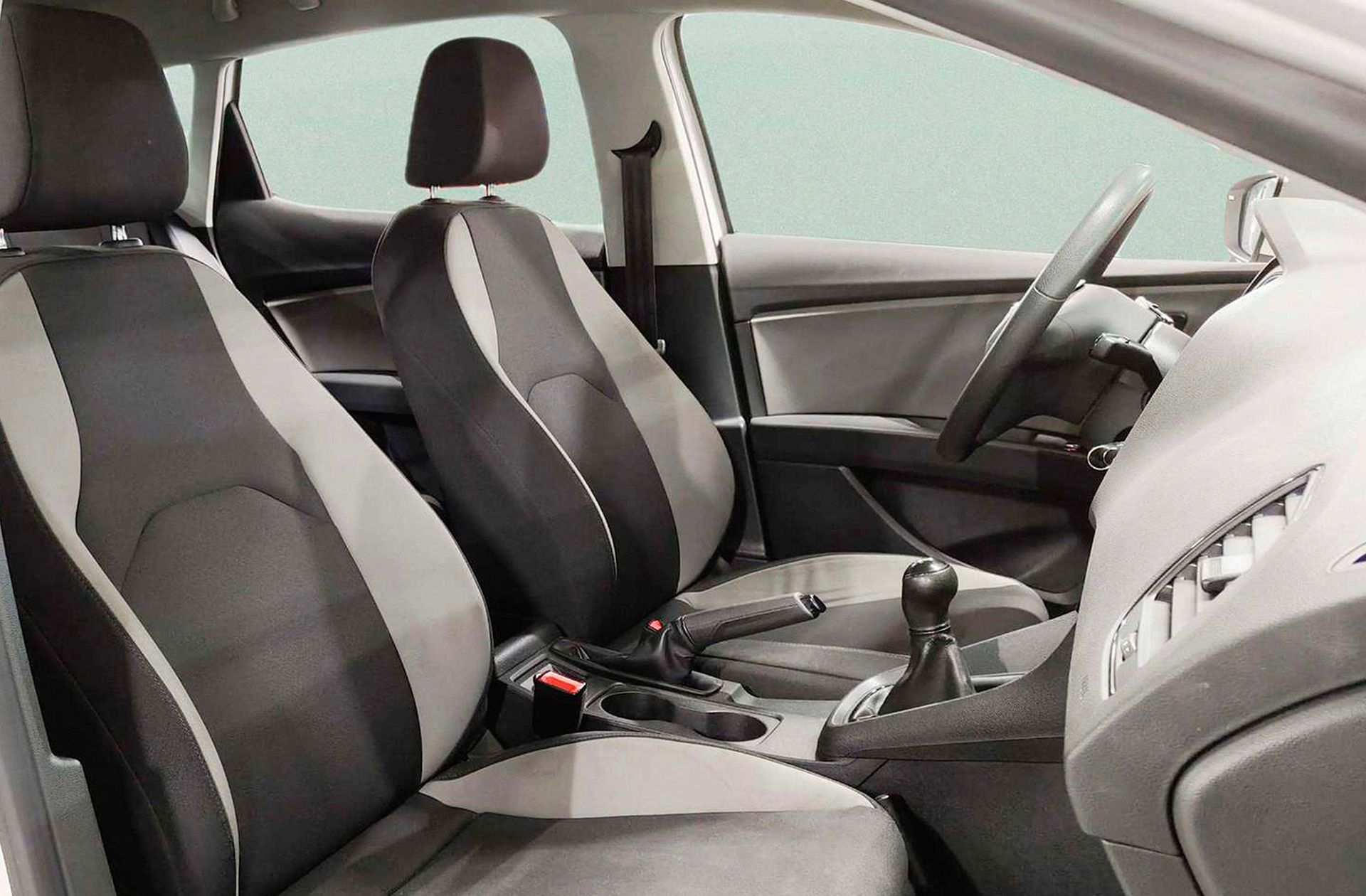 SEAT León 1.6 TDI Reference - foto 14