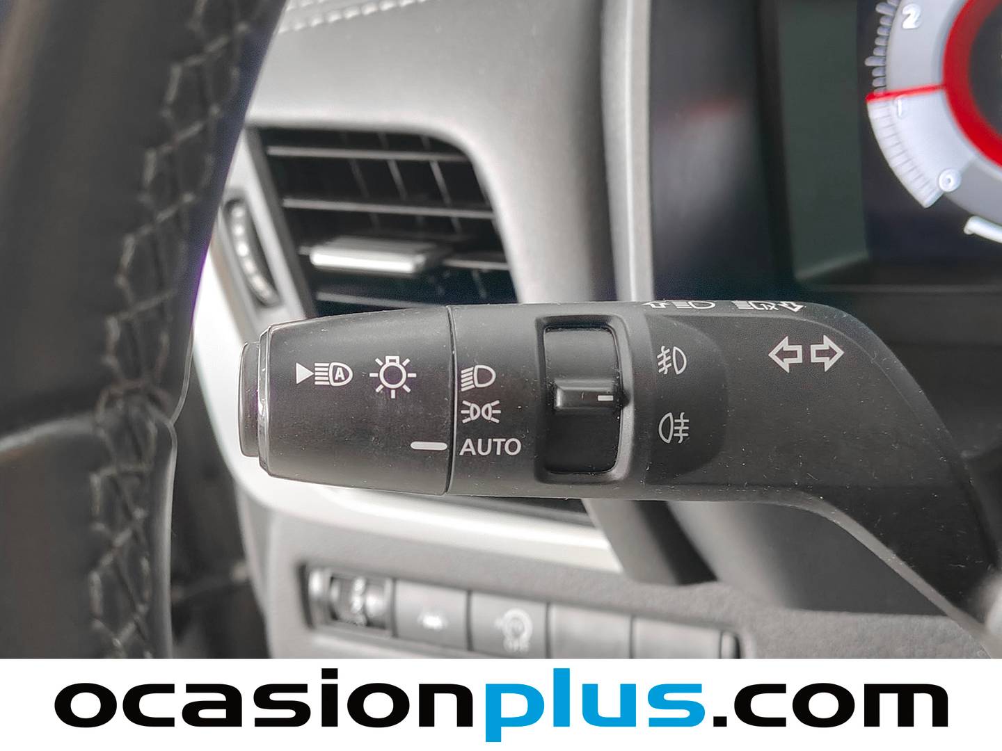 Nissan QASHQAI Nissan Qashqai DIG-T 140 N-Connecta (140 CV) seminuevo