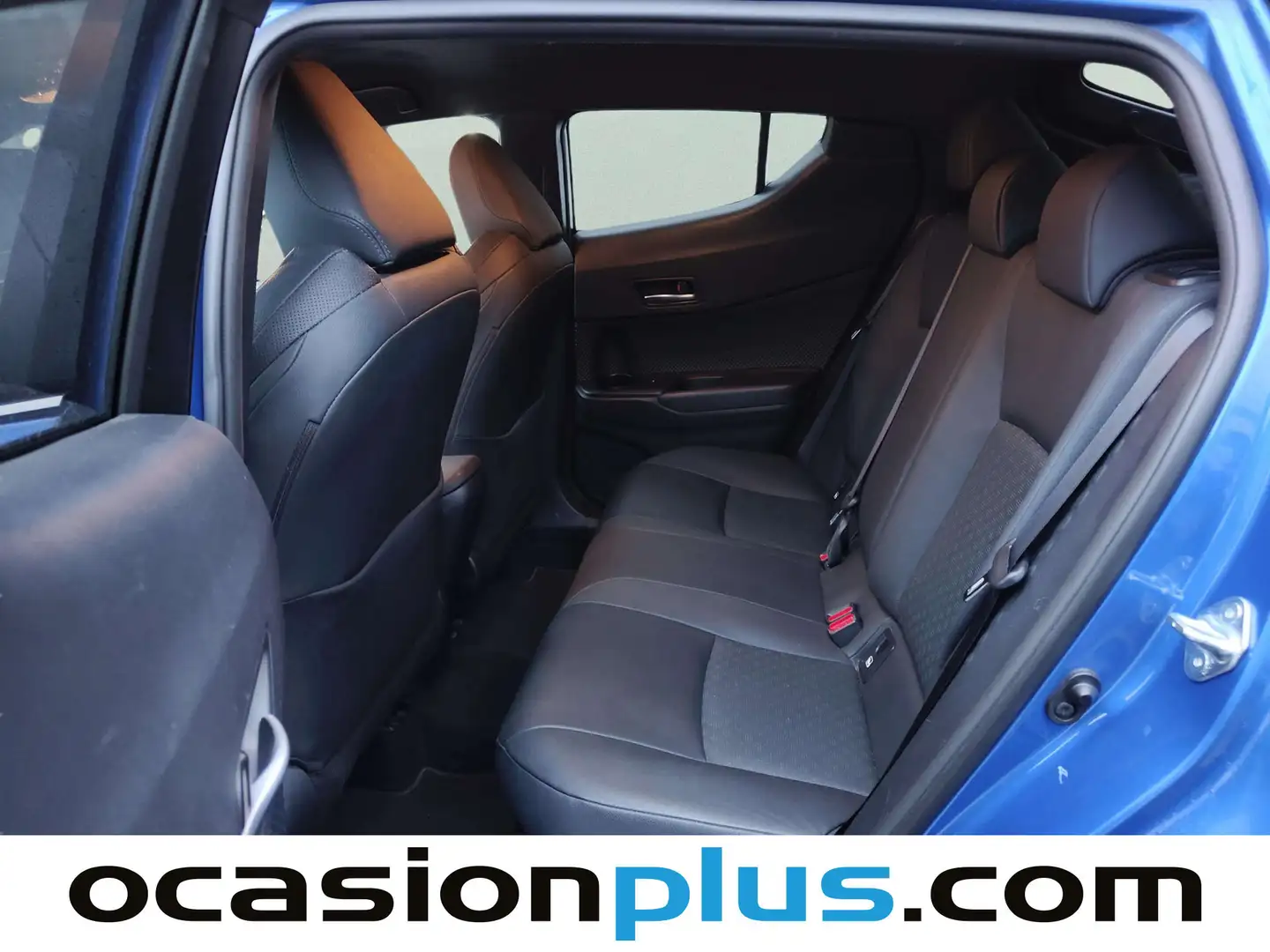 Foto Toyota C-HR Toyota C-HR 180H Advance (184 CV)