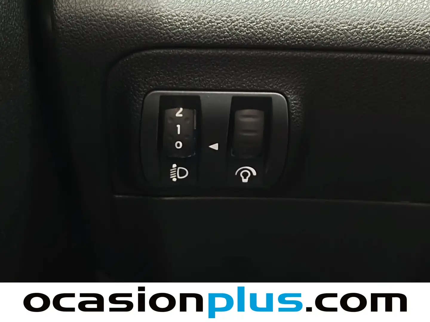 Foto Renault Mégane Renault Megane Sport Tourer Zen TCe  (140 CV)