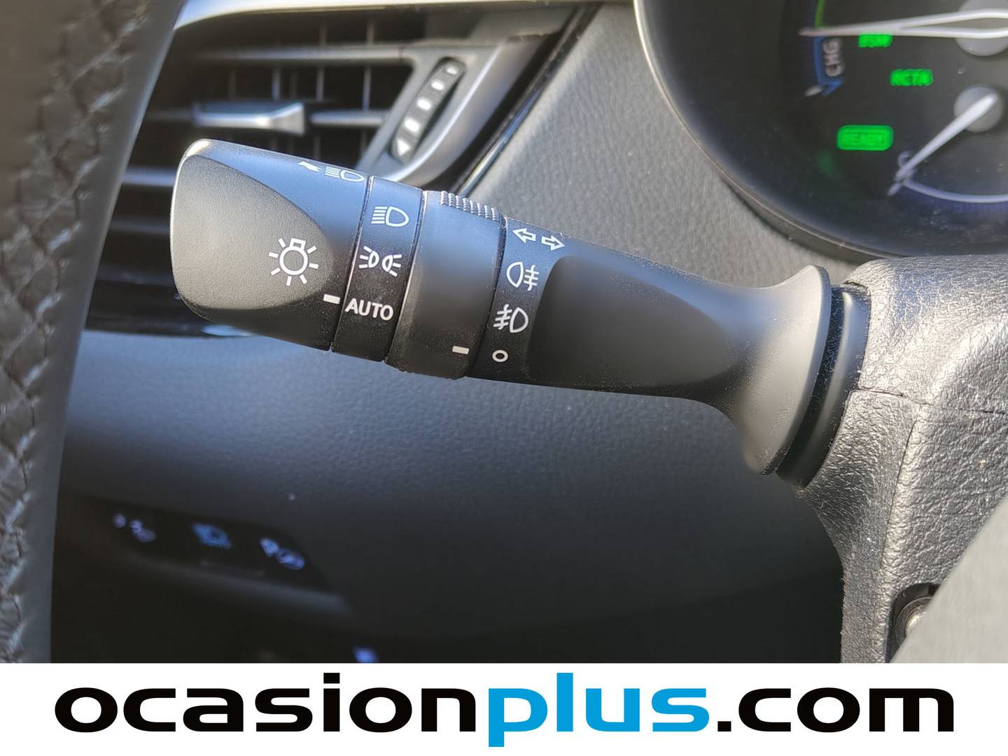 Toyota C-HR Toyota C-HR 1.8 125H Advance (122 CV) de ocasión