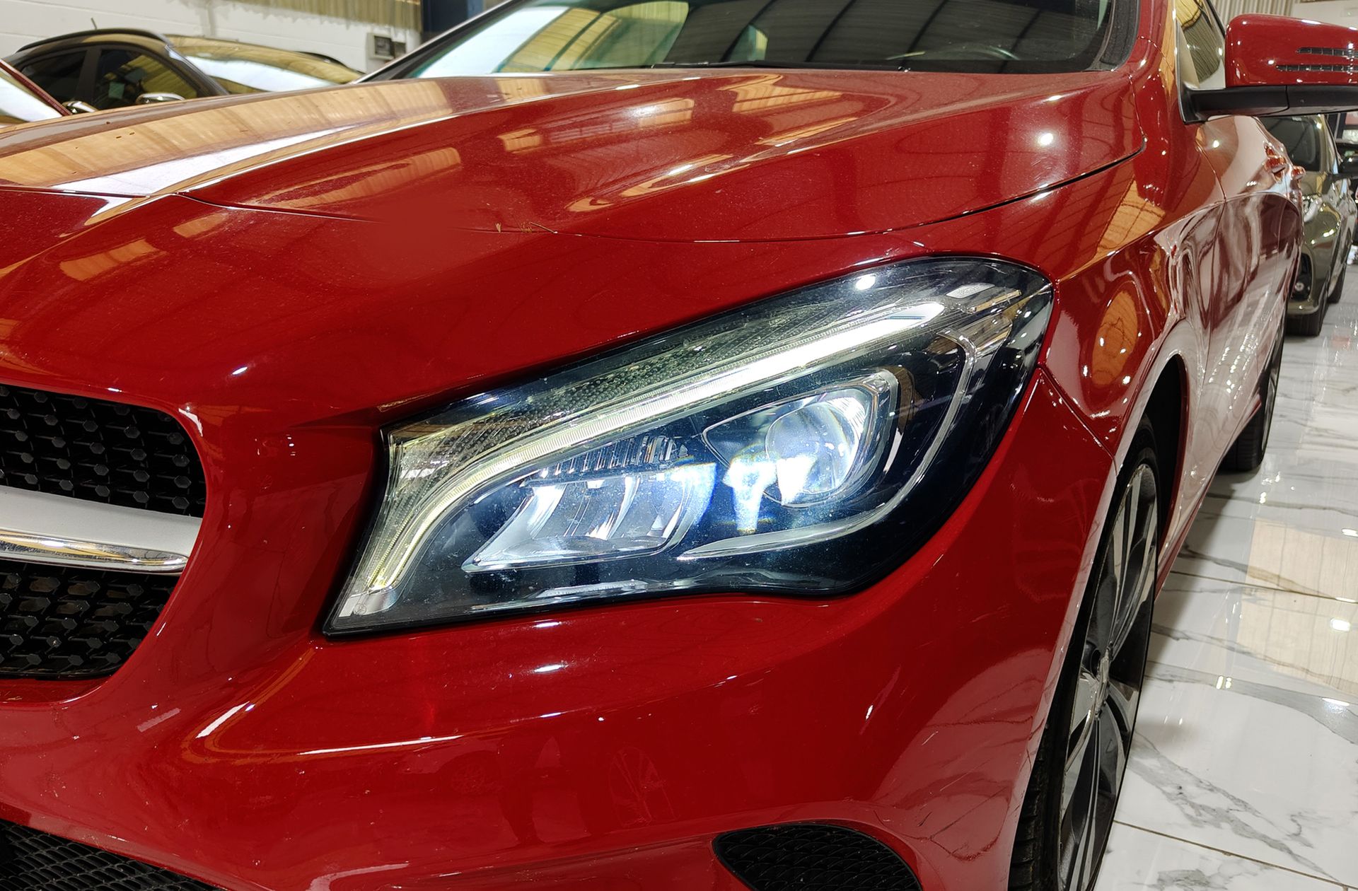 Mercedes-Benz CLA 200 - foto 11