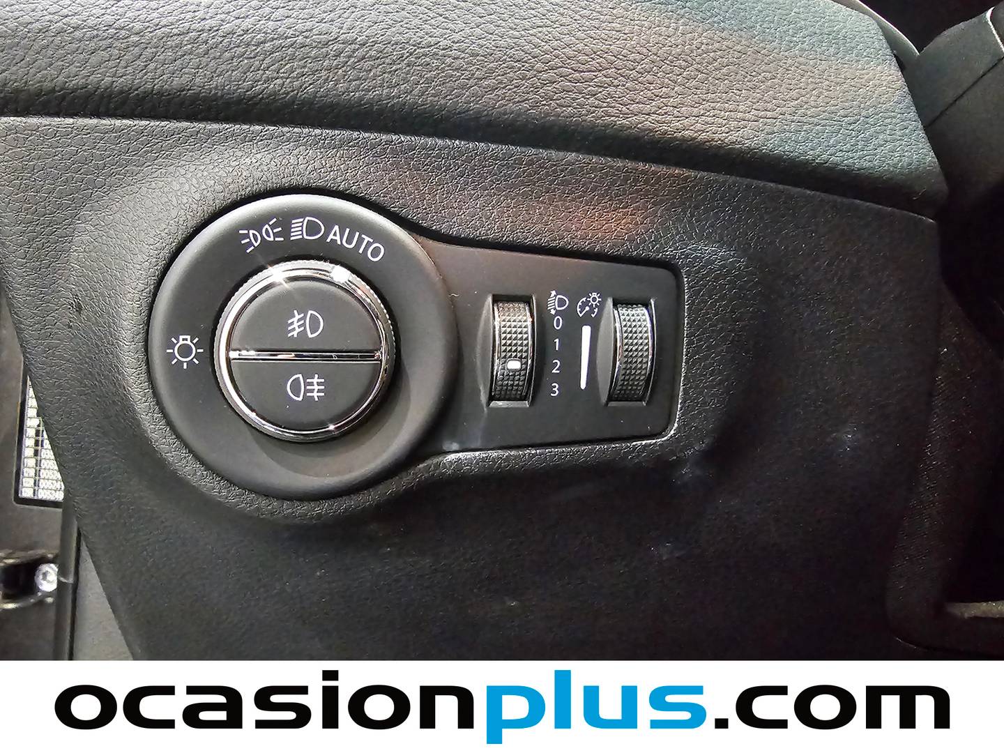 Foto Jeep Compass Jeep Compass 1.3 Gse Night Eagle FWD MT (130 CV)