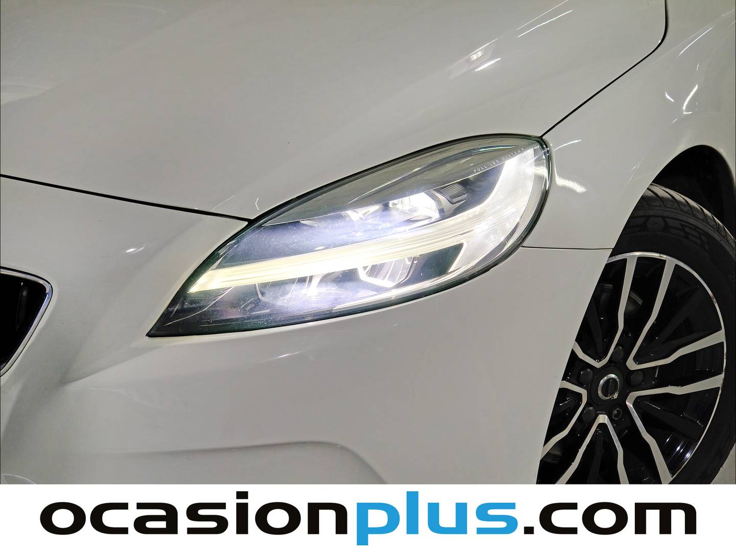 Acabados Volvo V40 Volvo V40 T2 Momentum (122 CV)