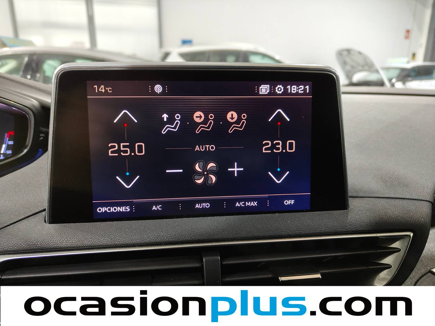 Foto Peugeot 5008 Peugeot 5008 PureTech 130 GT Line EAT8 (130 CV) 7 Plazas