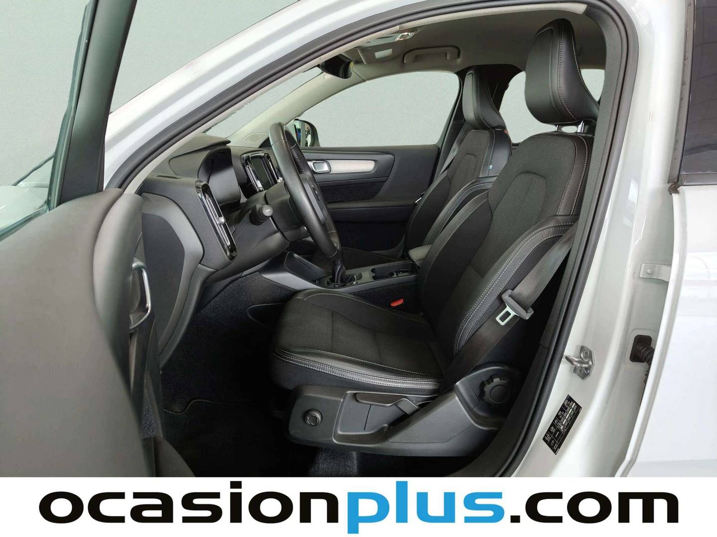 Foto asientos delanteros Volvo XC40 Volvo XC40 D3 Business Plus (150 CV)