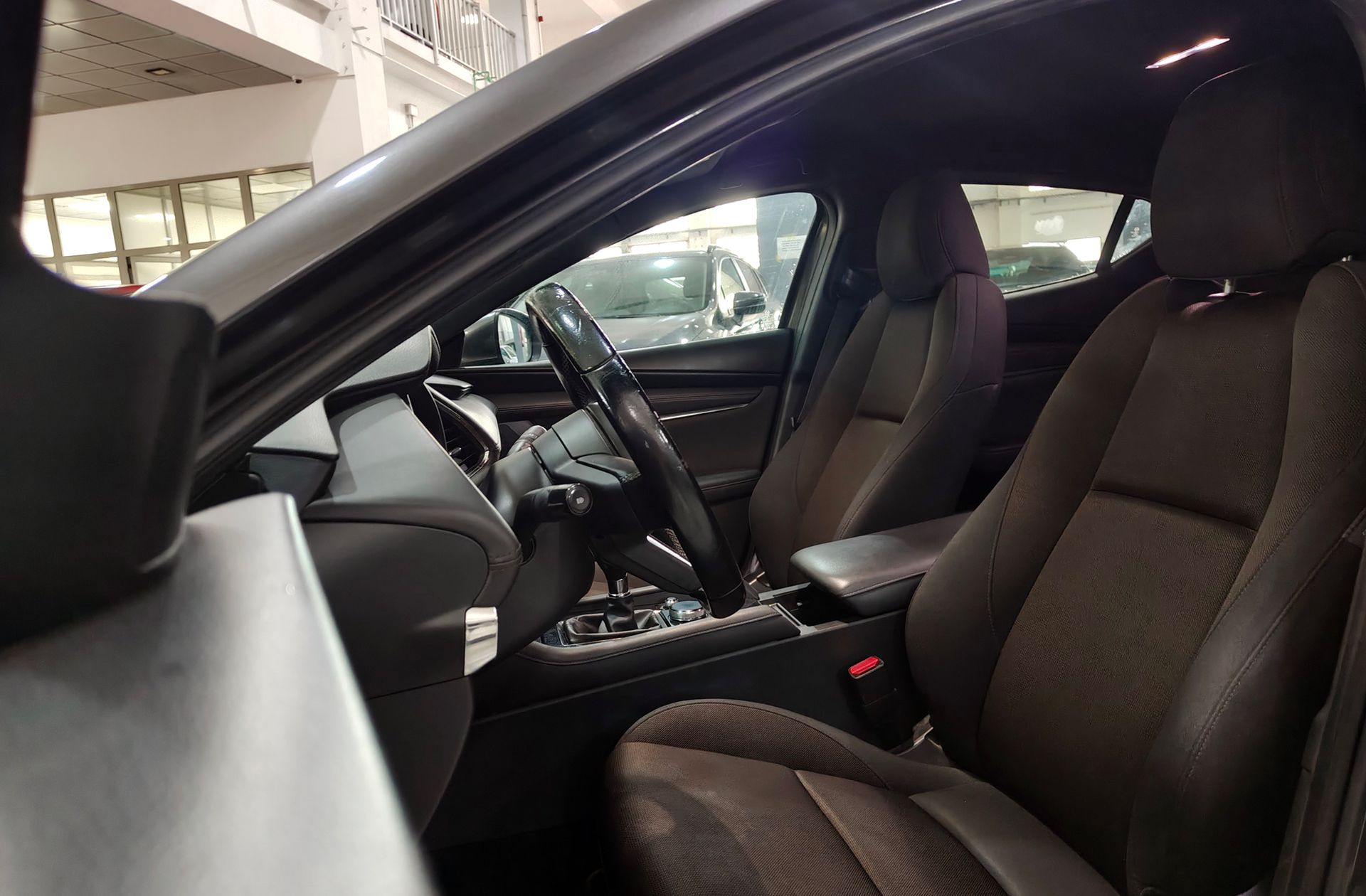 Mazda Mazda3 2.0 Skyactiv-G Evolution - foto 10
