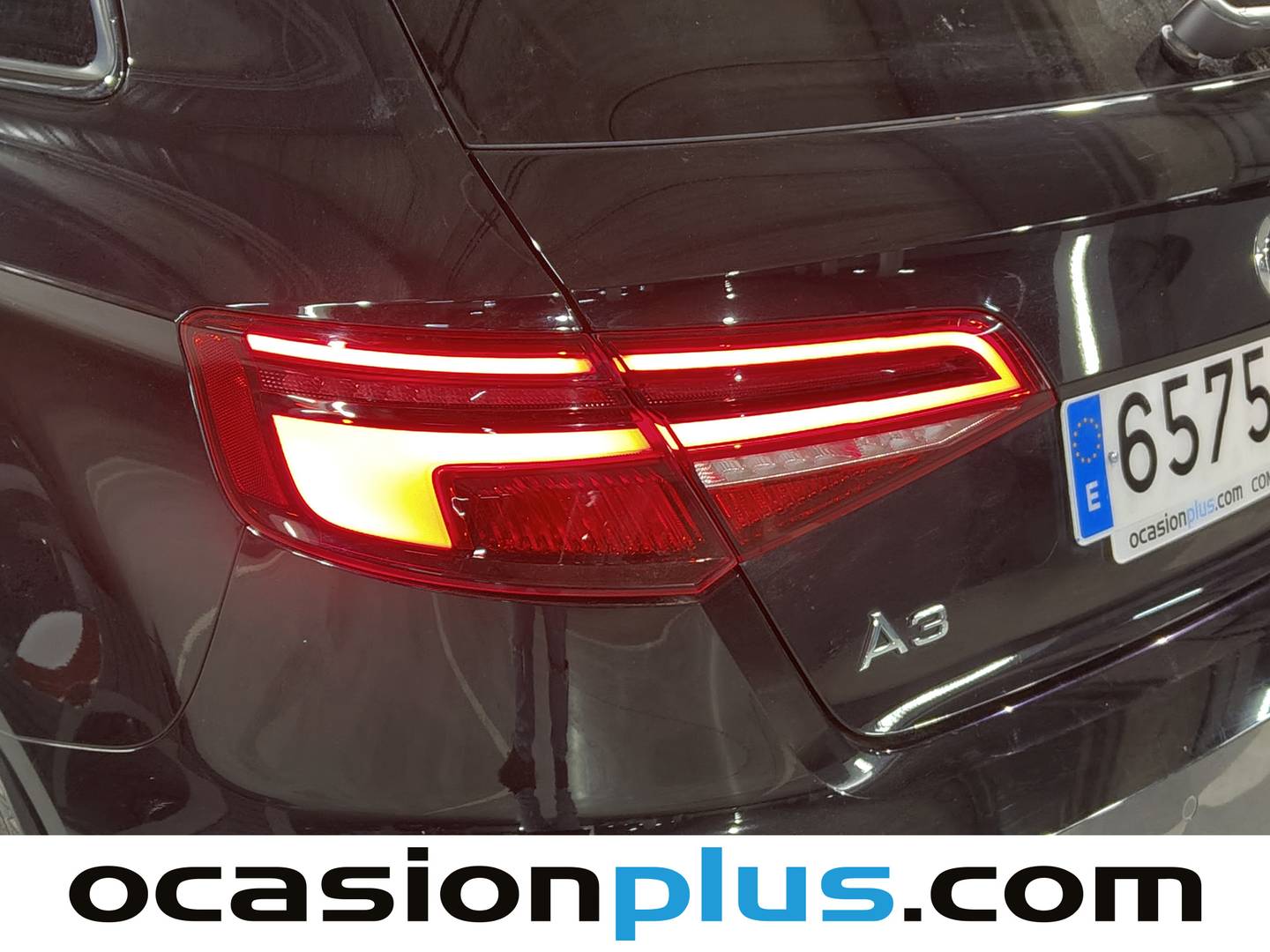 Acabados Audi A3 Audi A3 Sportback Black Line edition 2.0 TDI (150 CV)