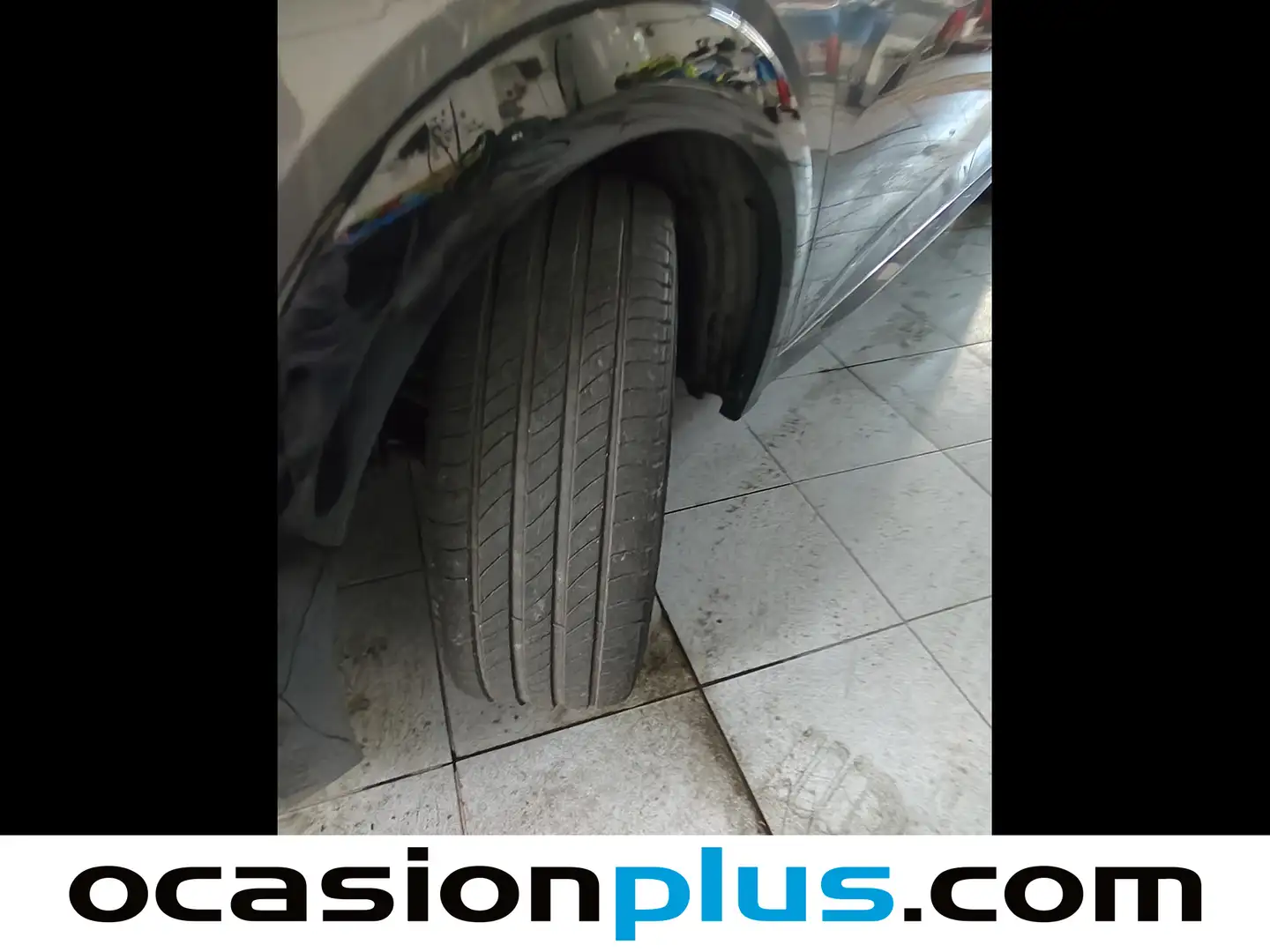 Foto Peugeot 208 Peugeot 208 BlueHDi 100 GT (100 CV)