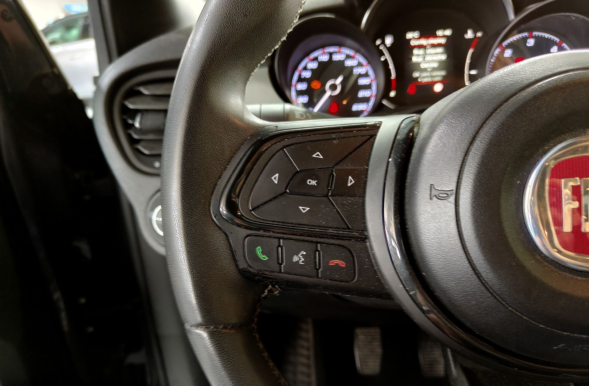 Fiat 500X 1.6 MultiJet Sport - foto 26