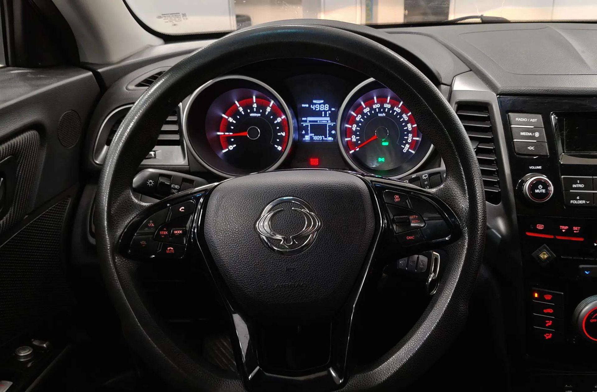 SsangYong XLV G16 Line - foto 18