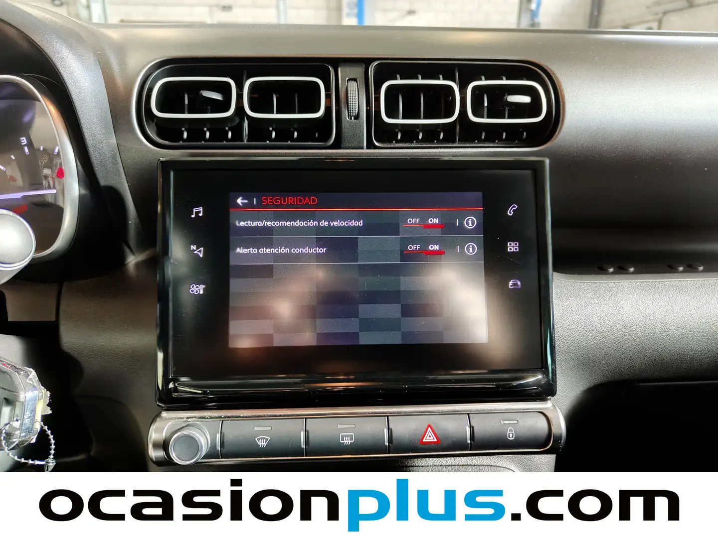 Foto Citroën C3 Aircross Citroen C3 Aircross PureTech 110 S&S Shine (110 CV)