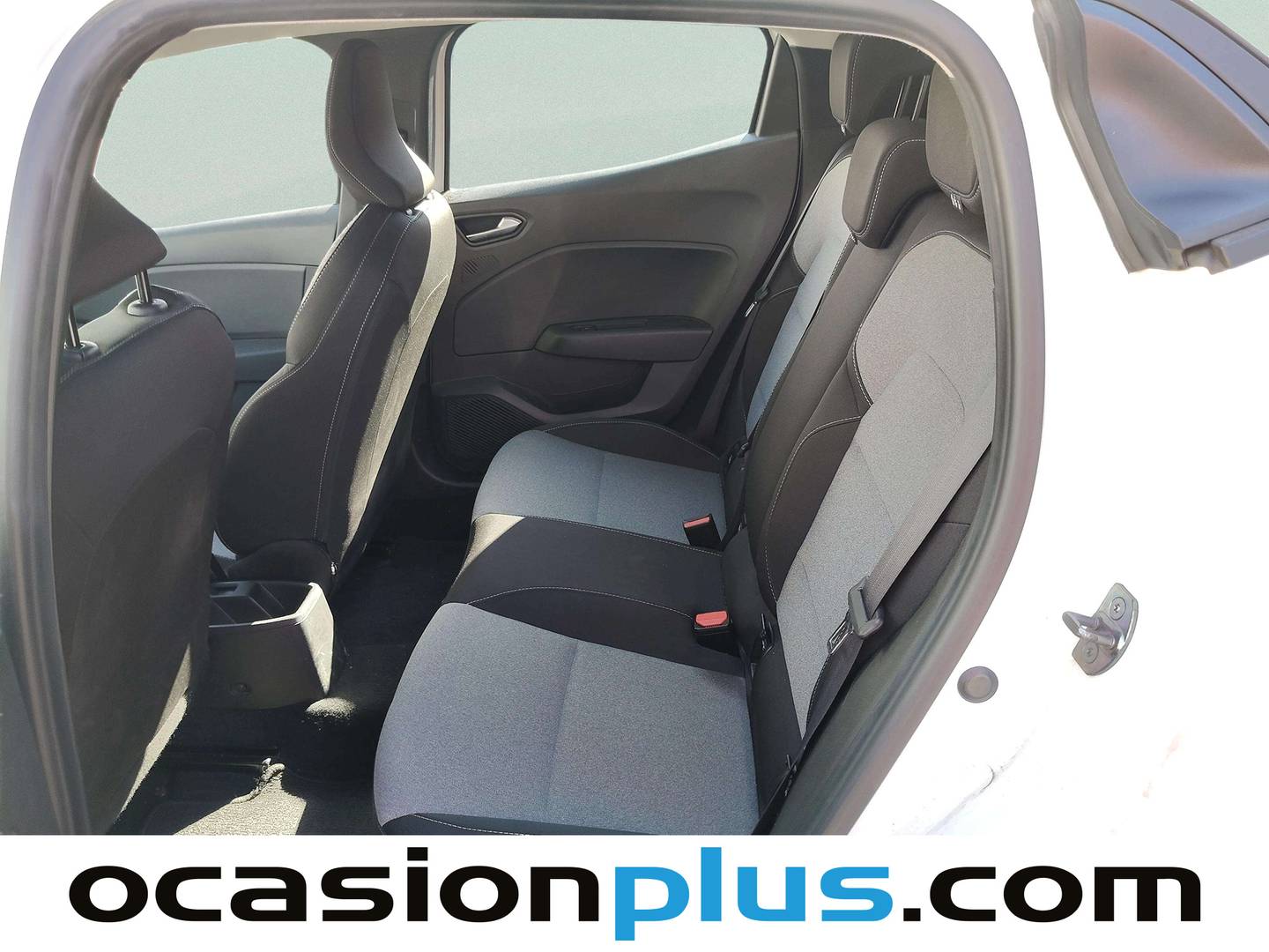 Foto asientos traseros Renault Clio Renault Clio Evolution TCe (100 CV) GLP
