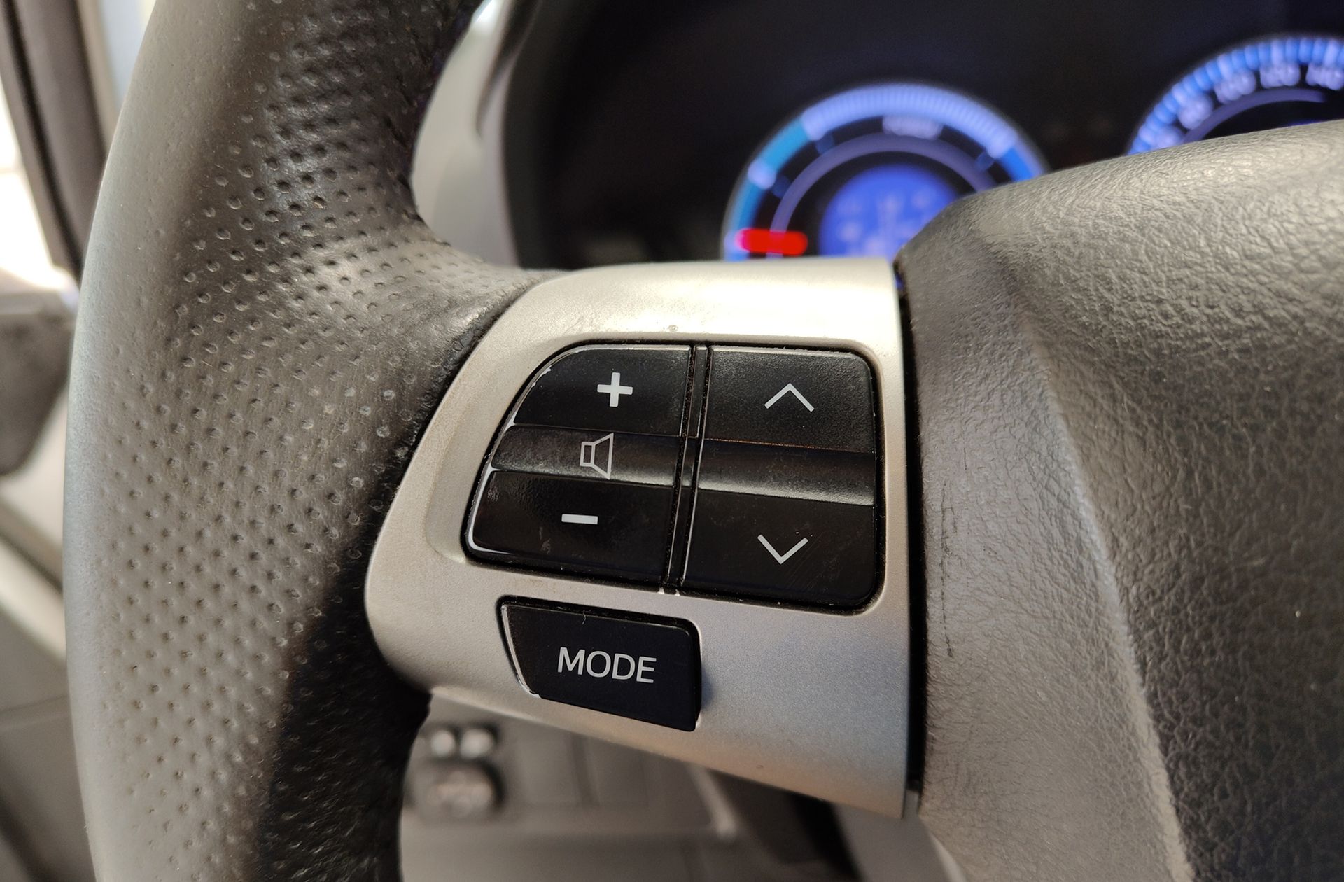 Toyota Auris 1.8 Hybrid Advance - foto 20