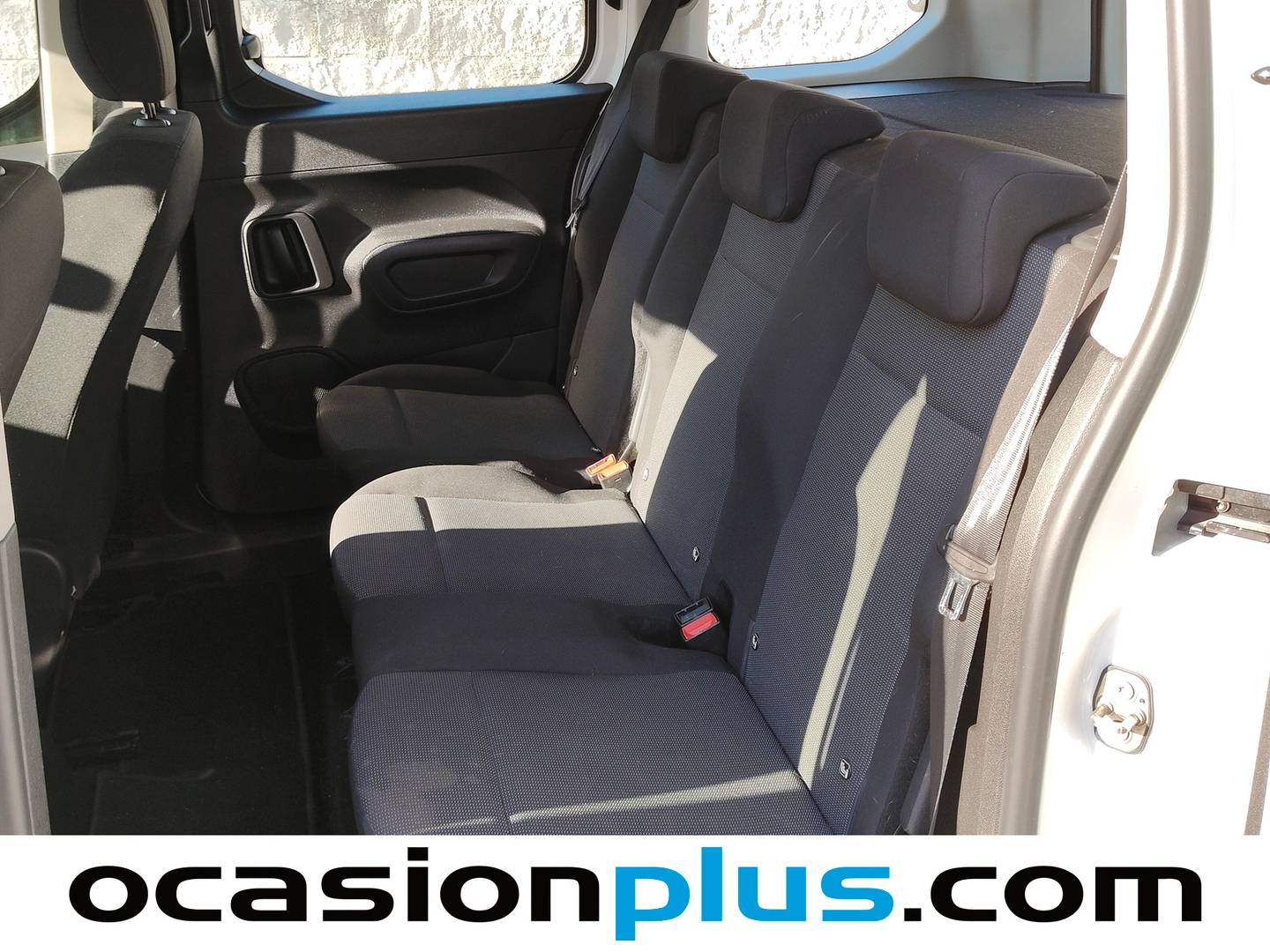 Foto asientos traseros Peugeot Rifter Peugeot Rifter Active Pack Business BlueHDi (100 CV)