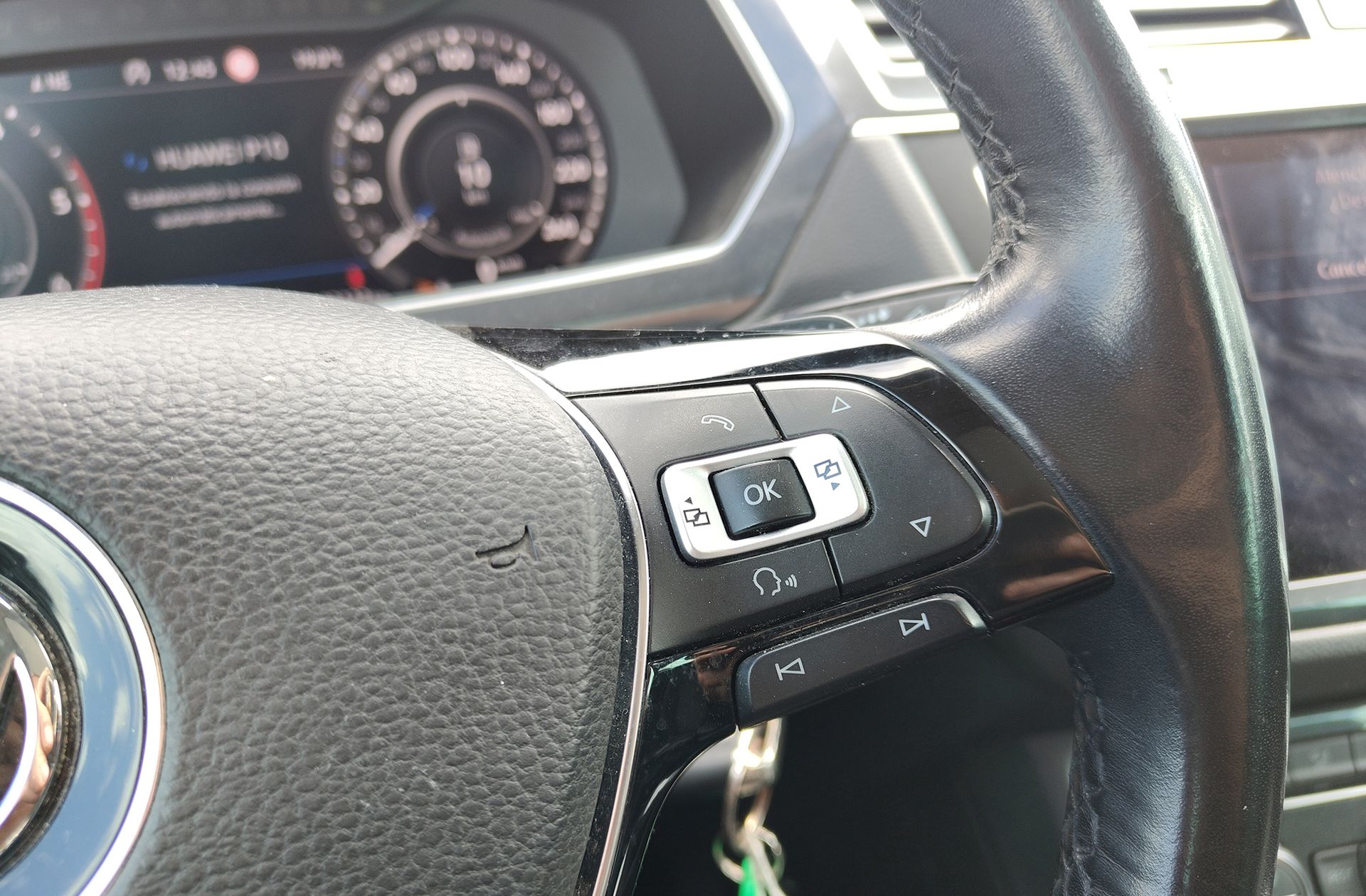 Volkswagen Tiguan Sport 2.0 TDI 4Motion DSG - foto 31
