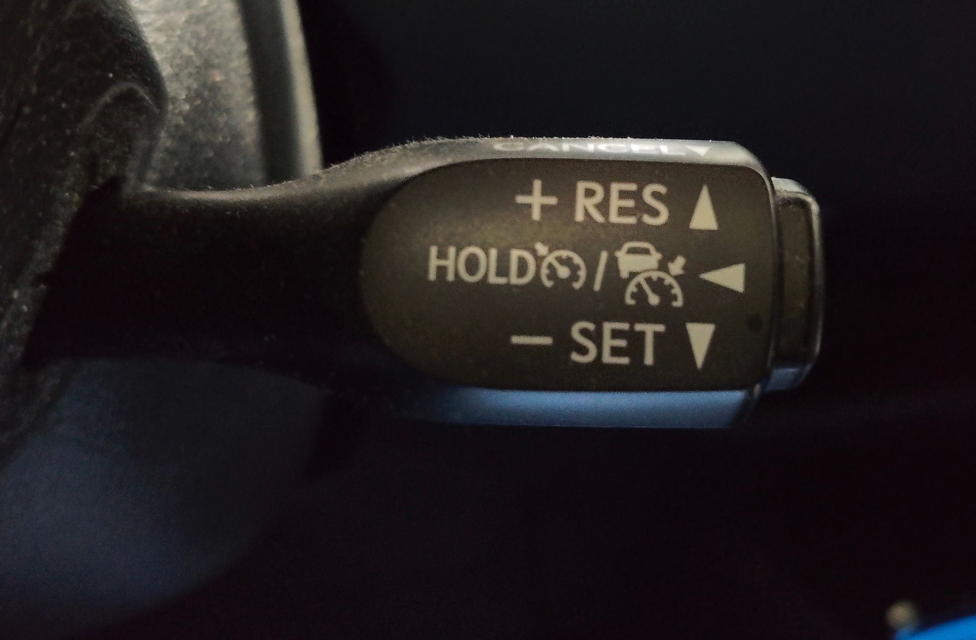 Toyota C-HR 180H Advance - foto 27