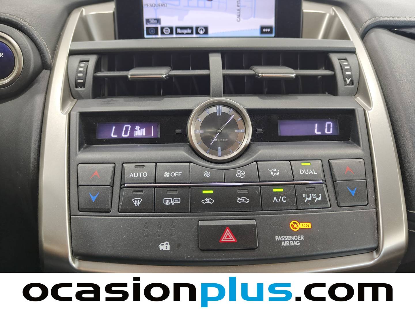 Acabados Lexus NX Lexus NX 300h Corporate 2WD + Navibox (197 CV)
