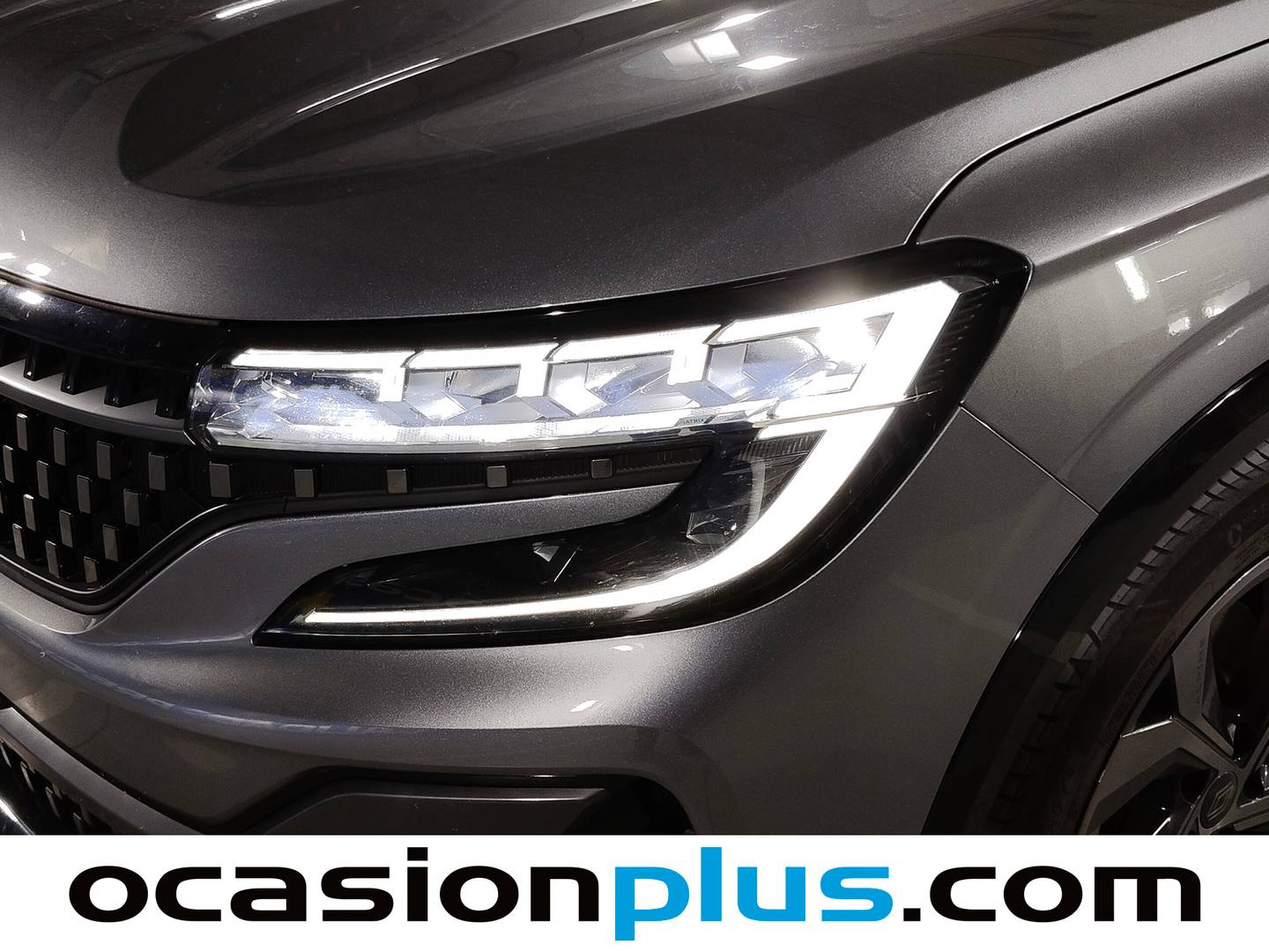 Paquetes del Renault Austral Renault Austral Iconic Esprit Alpine E-Tech Full Hybrid (200 CV)