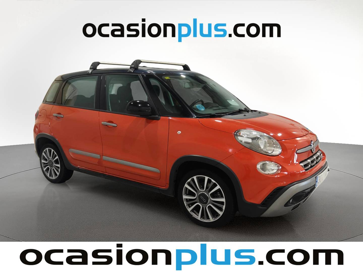Foto delantera Fiat 500L Fiat 500L 1.6 Multijet S&S Cross (120 CV) derecha