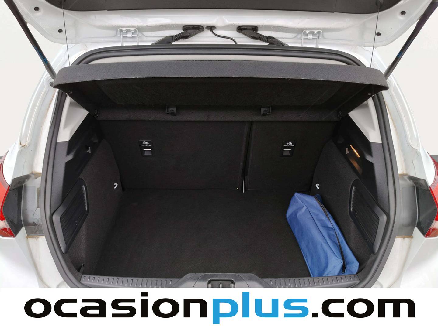 Fotos maletero Ford Focus Ford Focus 1.0 Ecoboost MHEV Active (125 CV)