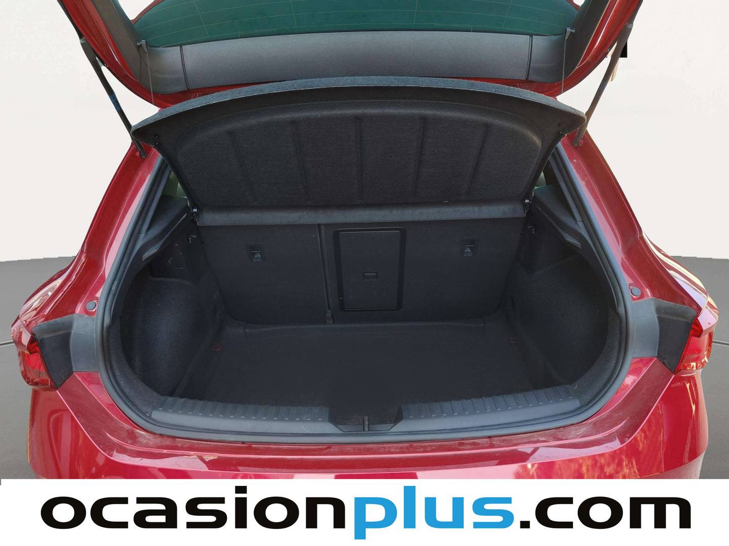 Fotos maletero Seat León Seat León 1.5 eTSI S&S FR Launch Pack L DSG (150 CV)