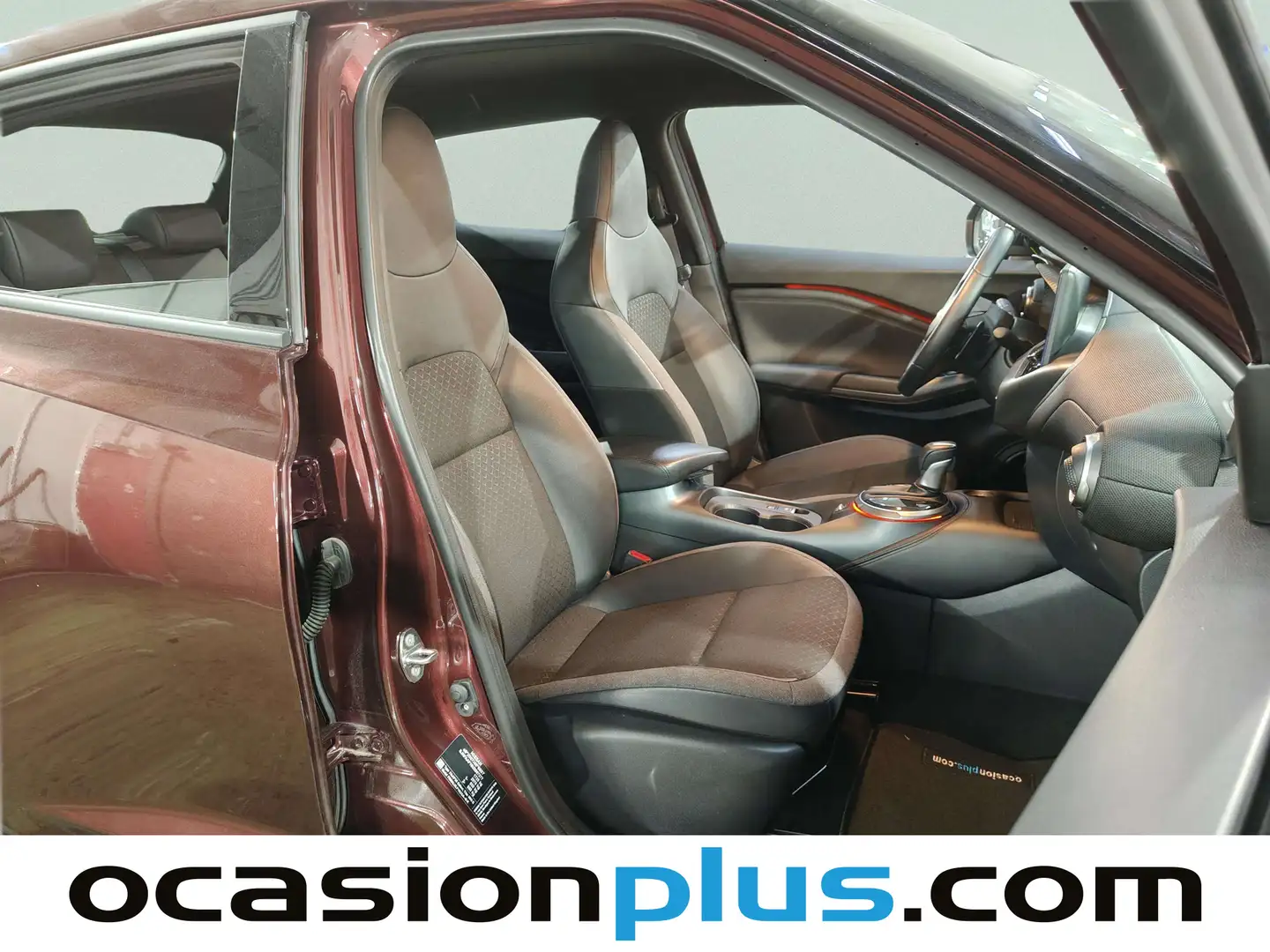 Foto Nissan JUKE Nissan Juke DIG-T N-Connecta 4x2 DCT (114 CV)