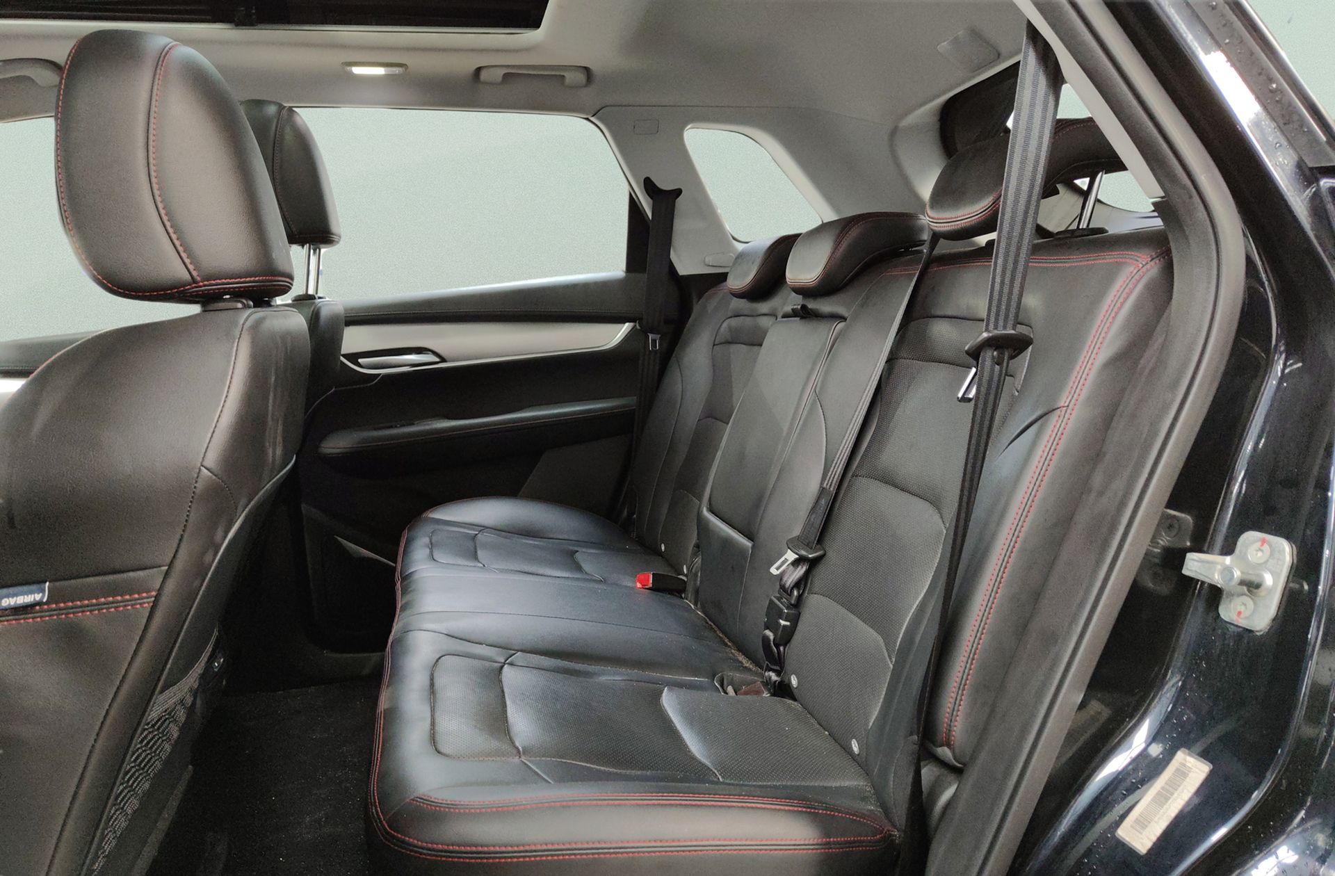 SWM G01 1.5T Luxury - foto 11