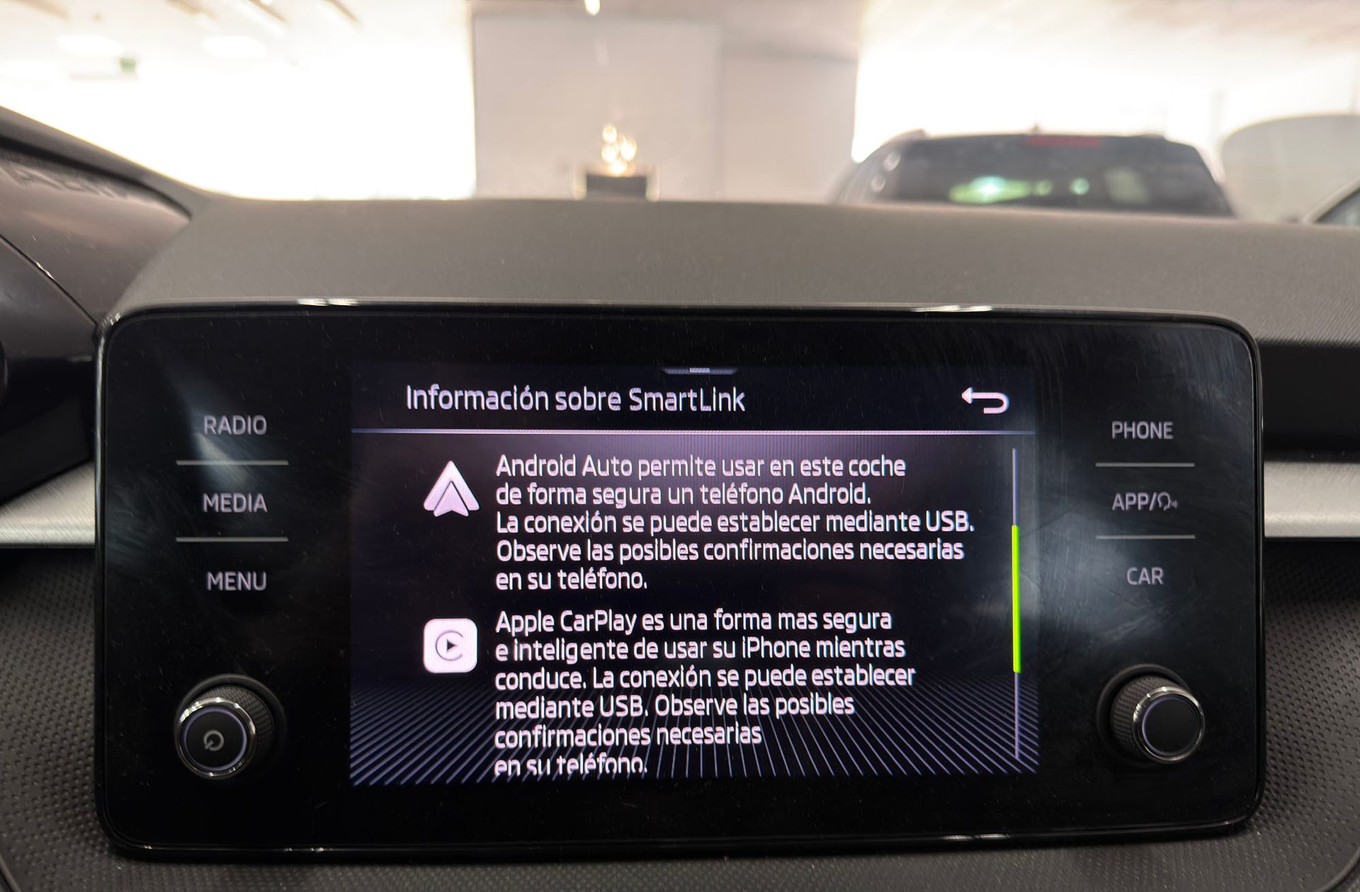 Škoda Fabia 1.0 TSI Ambition - foto 7