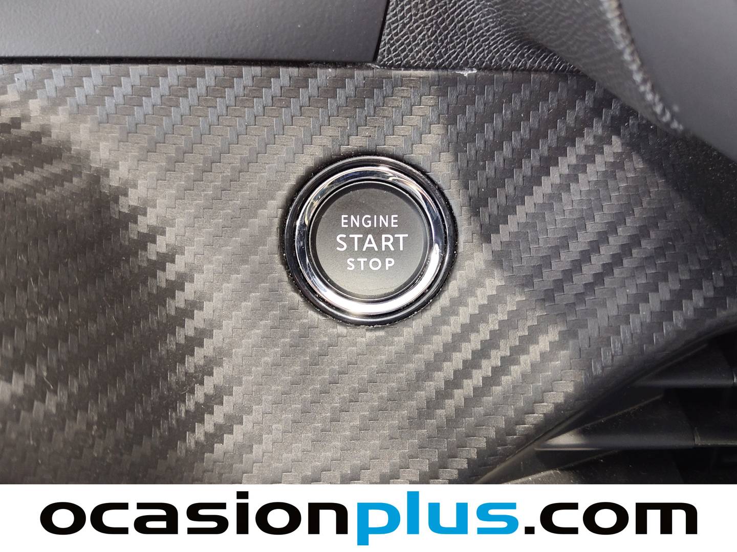 Peugeot 2008 Peugeot 2008 Allure Hybrid eDCS6 (145 CV) seminuevo