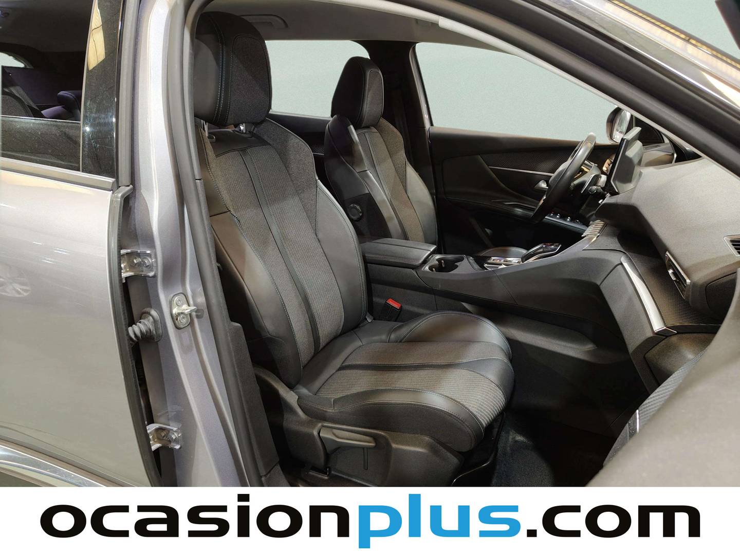 Foto Peugeot 5008 Peugeot 5008 PureTech 130 S&S Allure EAT8 (130 CV) 7 Plazas