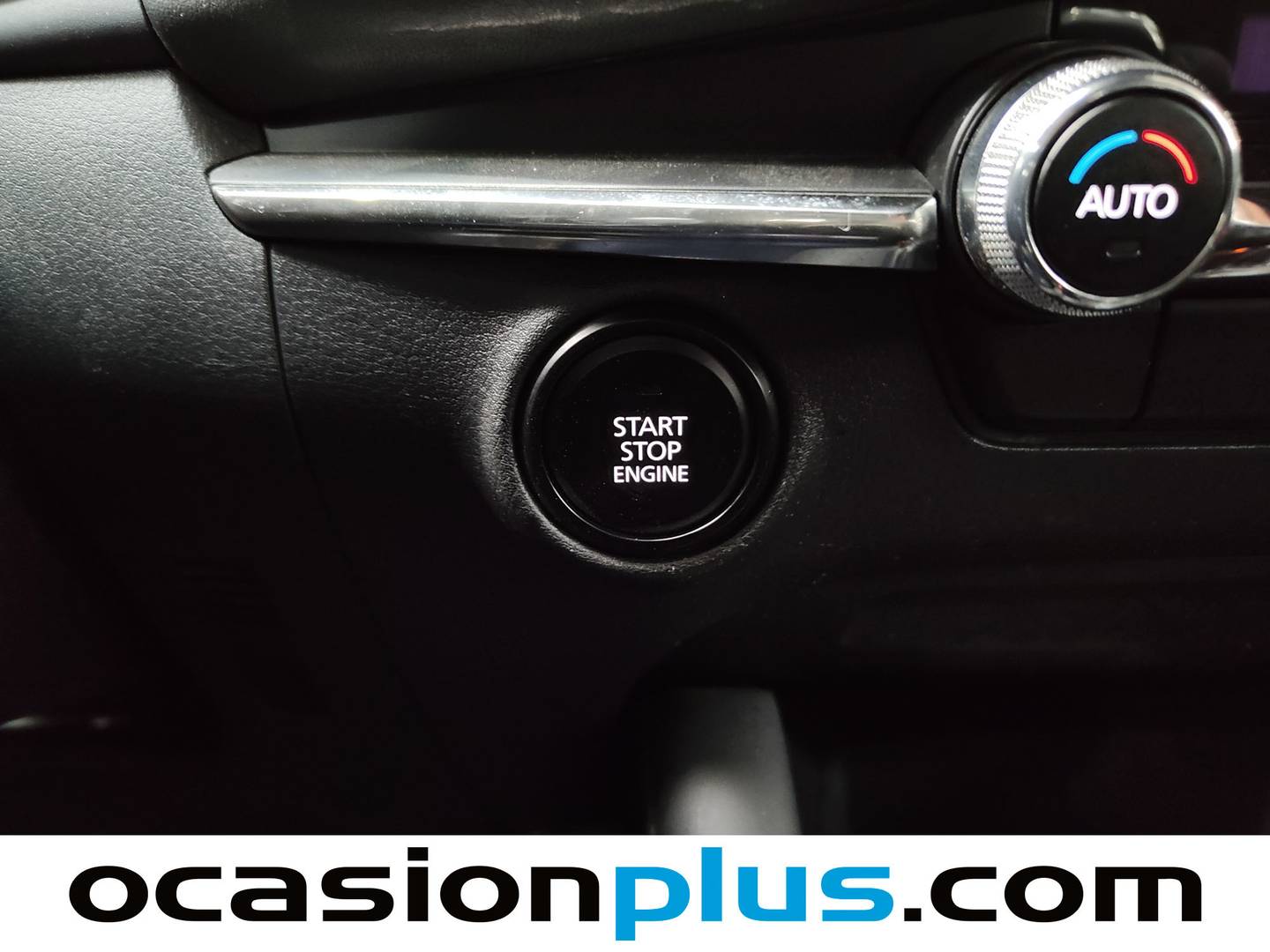 Foto Mazda Mazda3 Mazda Mazda 3 2.0 Skyactiv-G Evolution (122 CV)