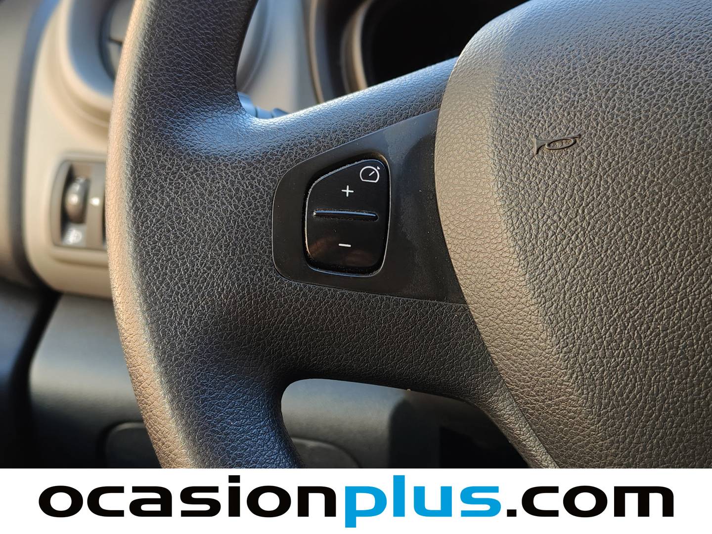 Foto Renault Trafic Renault Trafic Passenger Passenger Energy dCi  (125 CV) 3 Plazas CAMPER